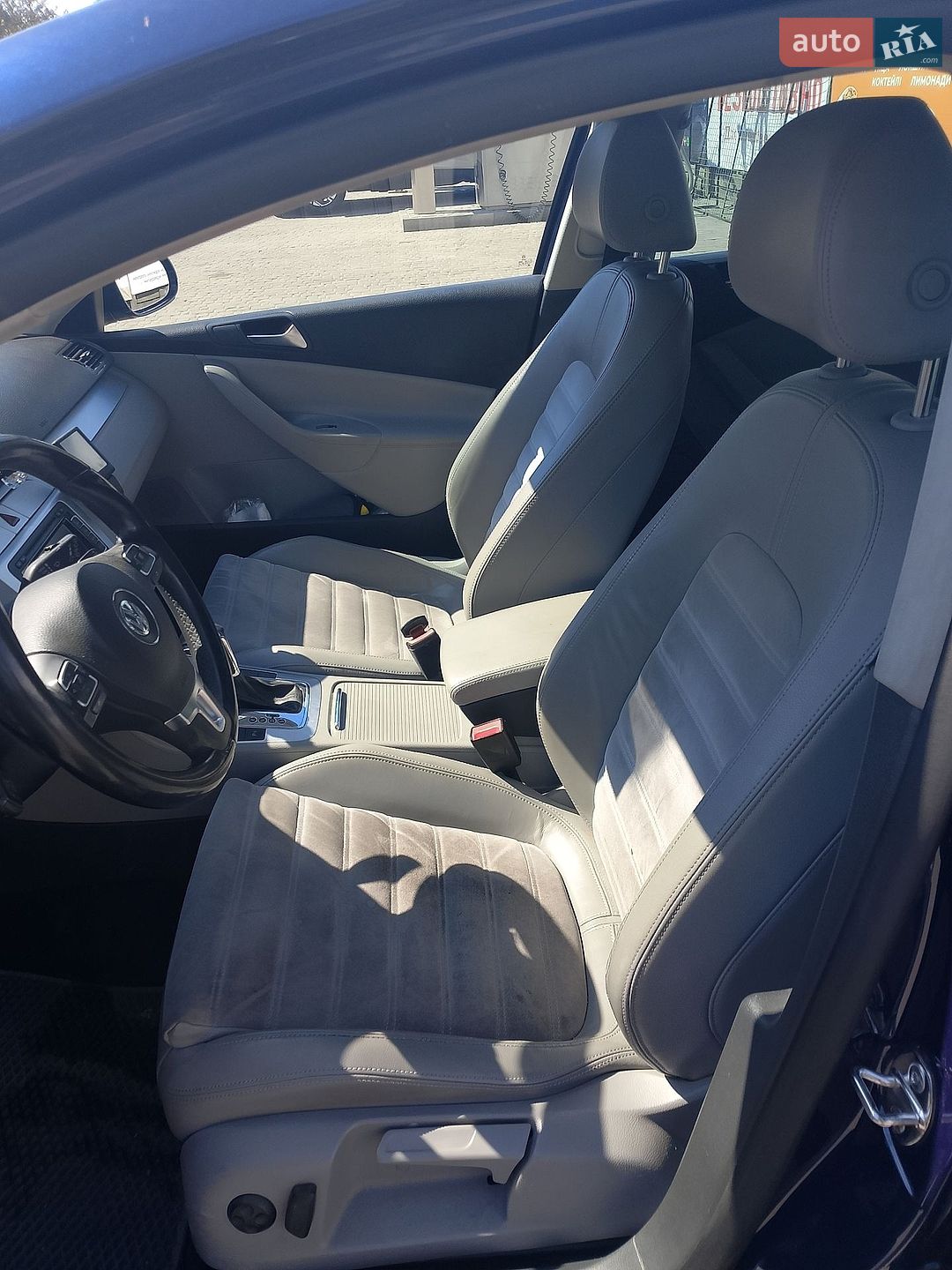 Volkswagen Passat 2010 VIN WVWZZZ3CZAE163929 фото оголошення 9 з 12