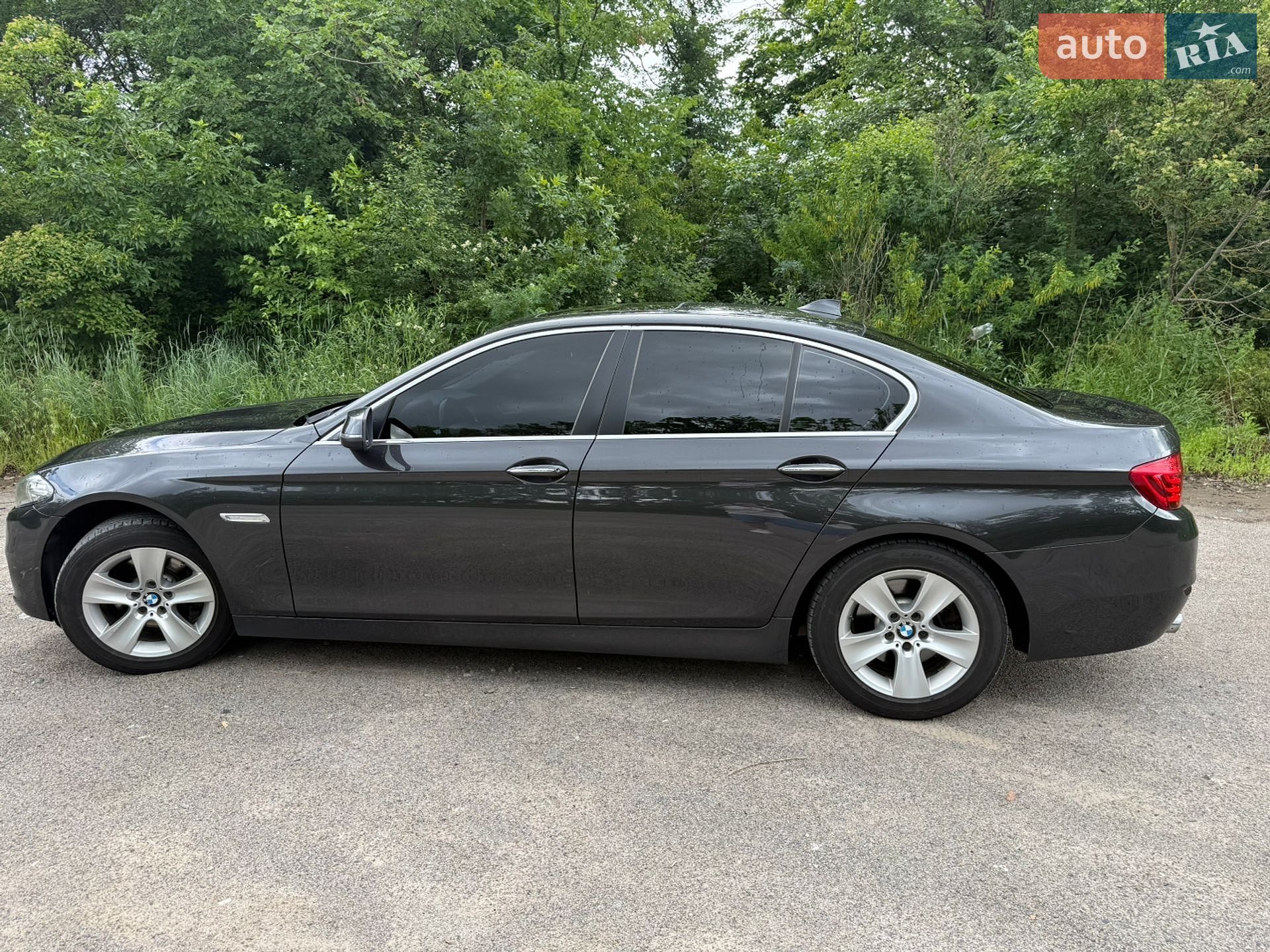 BMW 5 Series 2014 VIN WBA5E51050G055650 фото оголошення 20 з 30