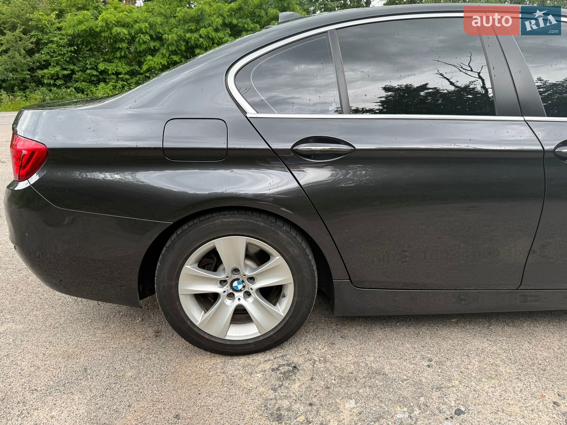 BMW 5 Series 2014 VIN WBA5E51050G055650 фото оголошення 24 з 30