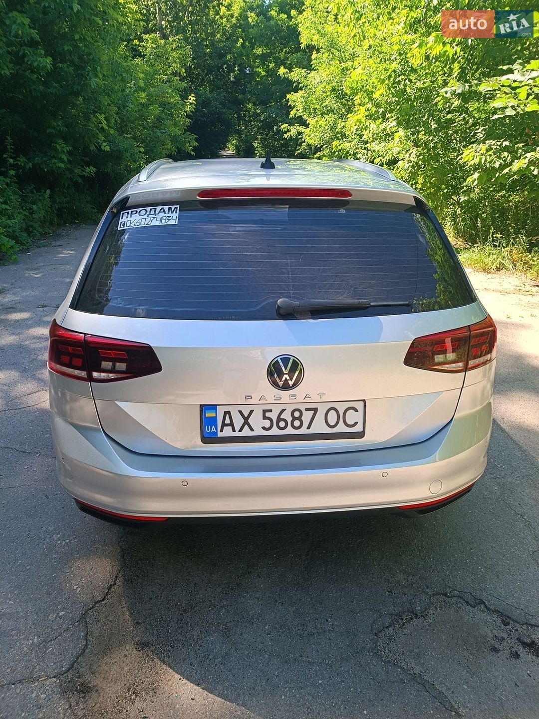 Volkswagen Passat 2020 VIN WVWZZZ3CZME045550 фото оголошення 4 з 13