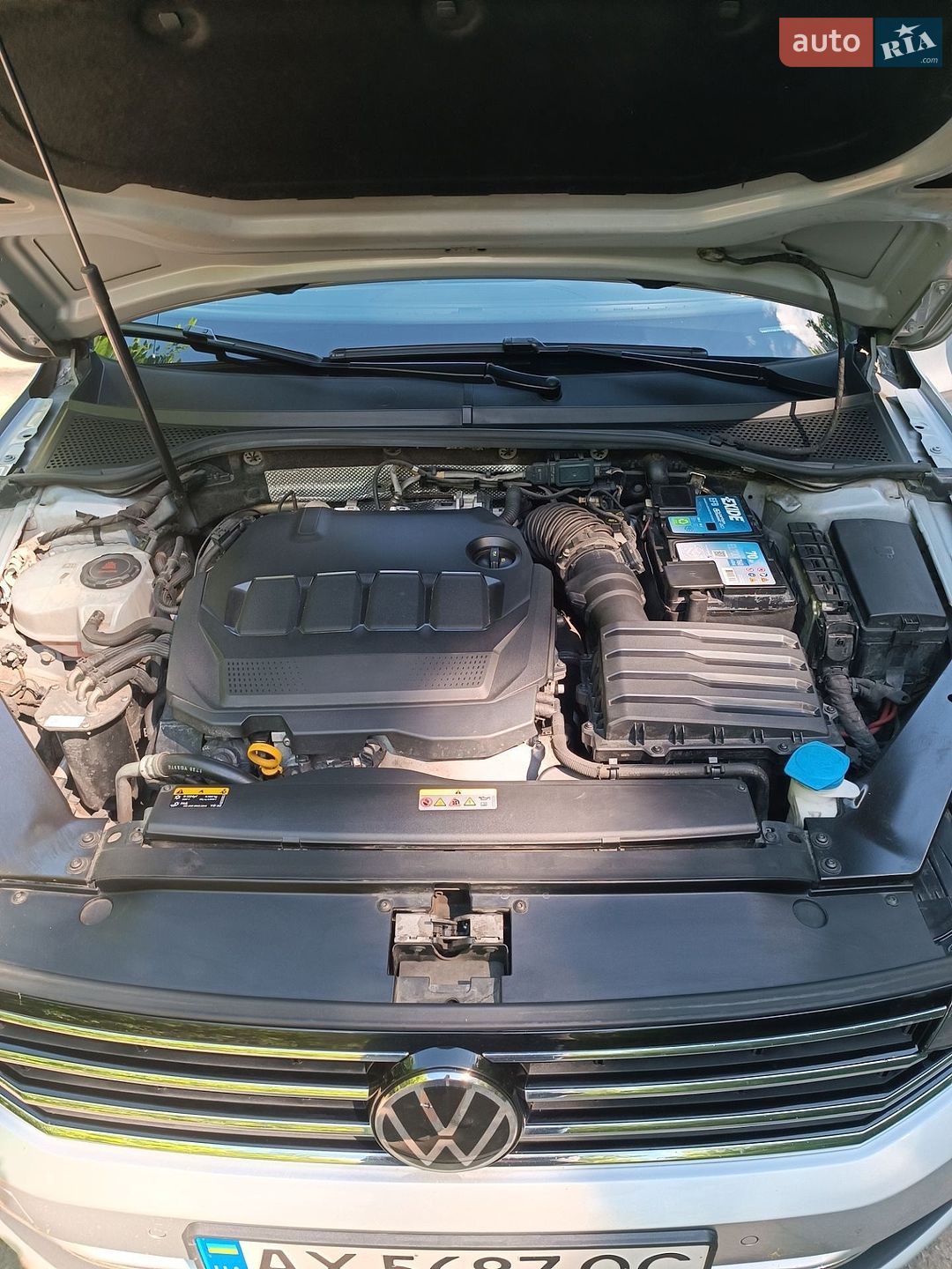 Volkswagen Passat 2020 VIN WVWZZZ3CZME045550 фото оголошення 12 з 13