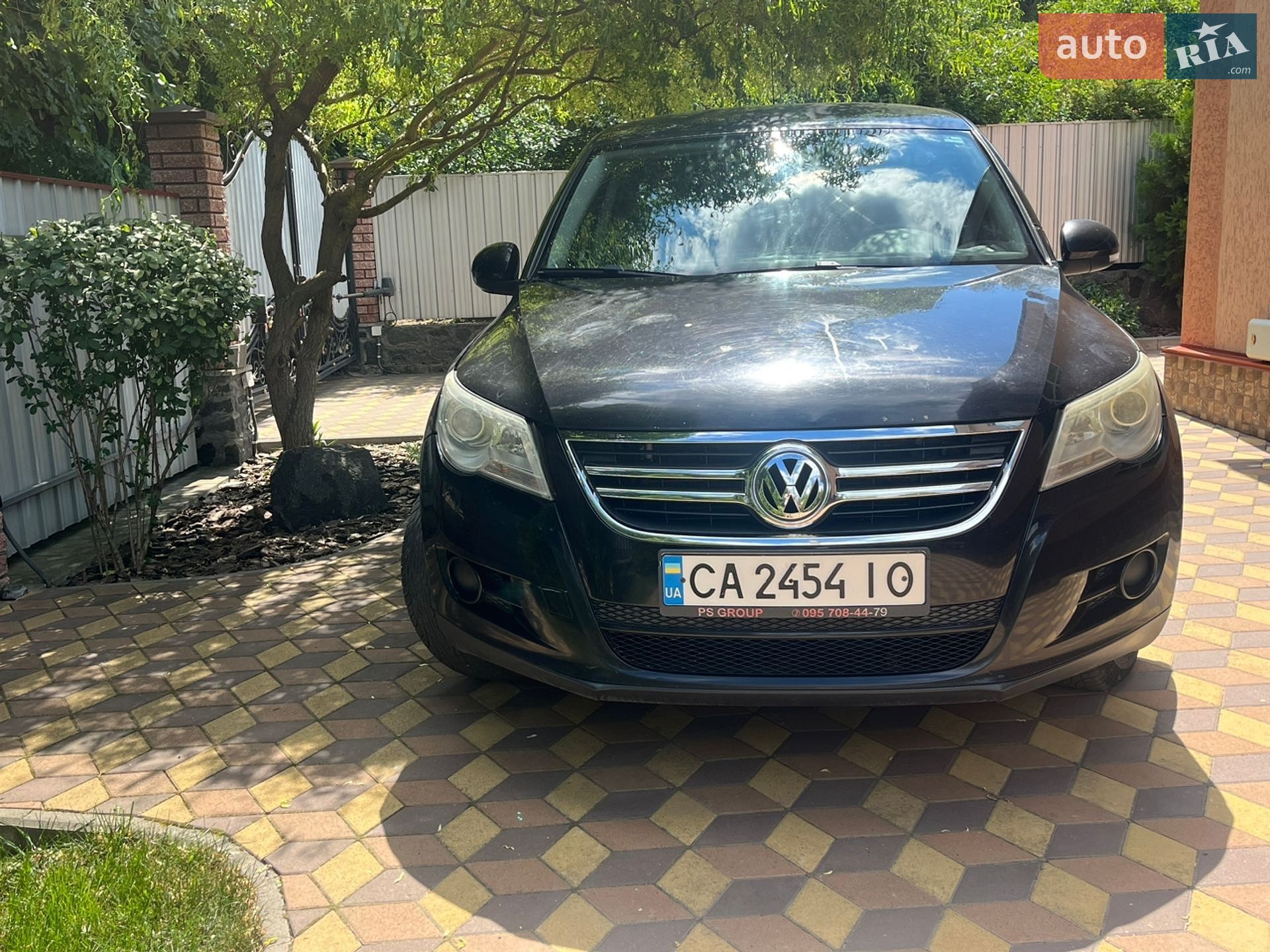 Volkswagen Tiguan 2009 VIN WVGAV75N49W532389 фото оголошення 2 з 10