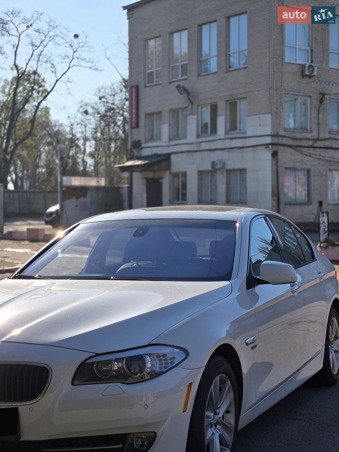 BMW 5 Series 2010 VIN WBAFU7C53BC771503 фото оголошення 4 з 6