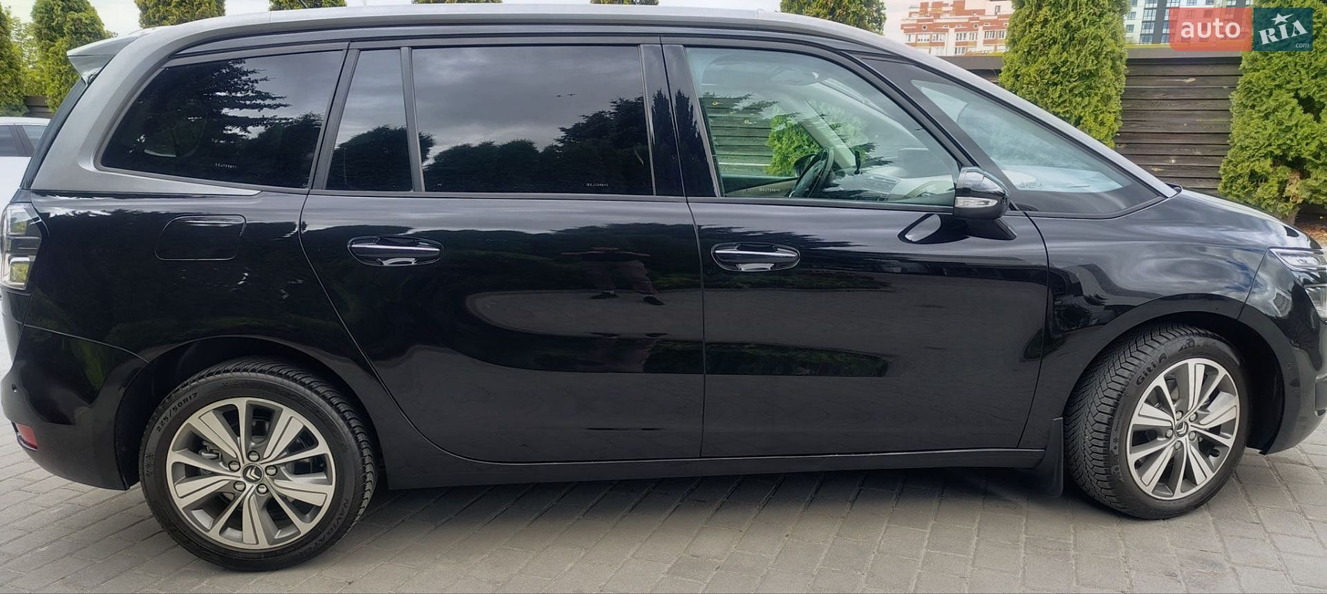 Citroen Grand C4 Picasso 2014 VIN VF73AAHXTEJ731915 фото оголошення 3 з 32