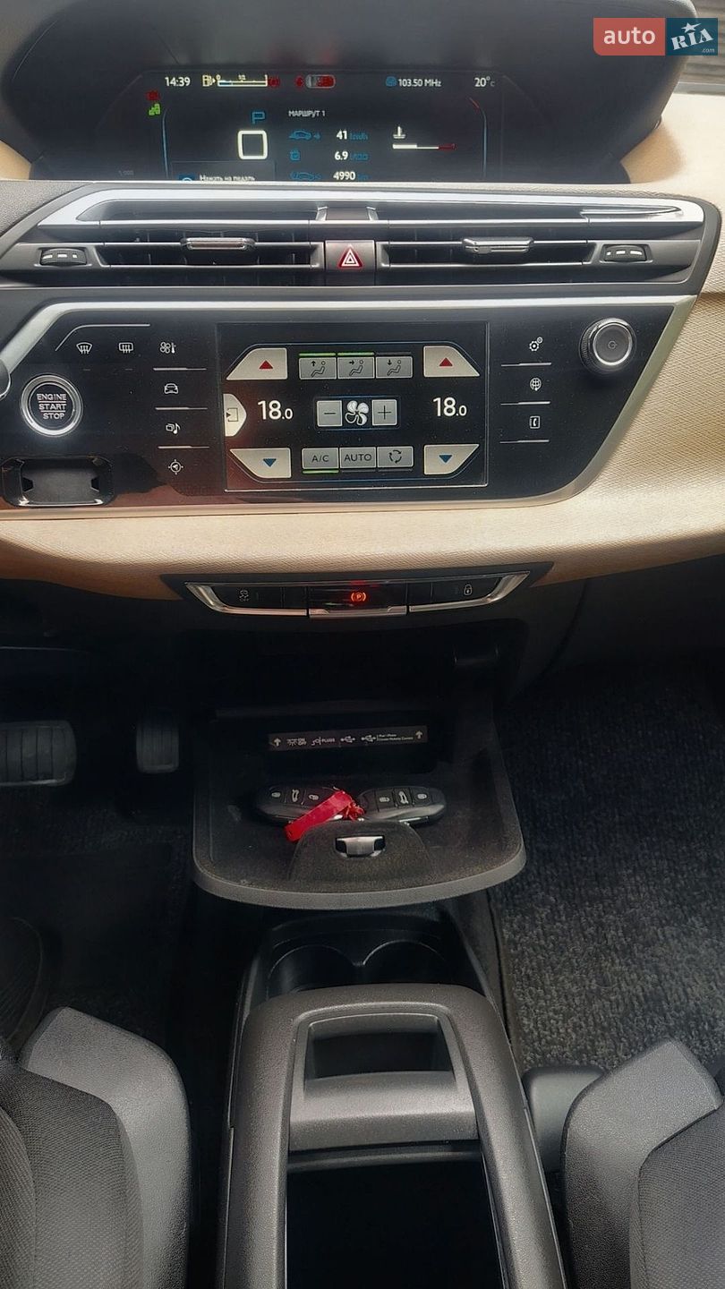 Citroen Grand C4 Picasso 2014 VIN VF73AAHXTEJ731915 фото оголошення 28 з 32