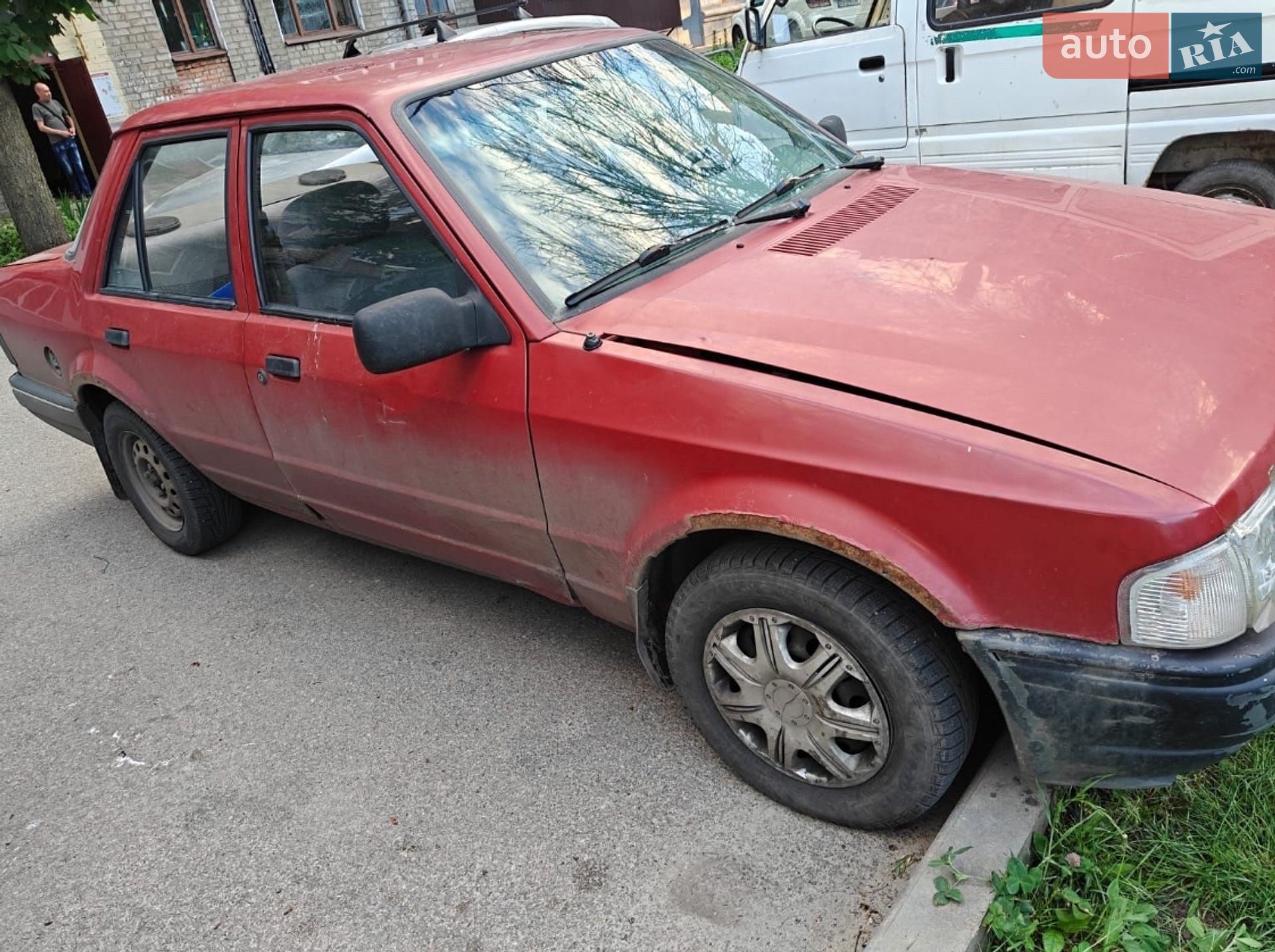 Ford Orion 1989 VIN WF0FXXGCAFHL42884 фото оголошення 3 з 11