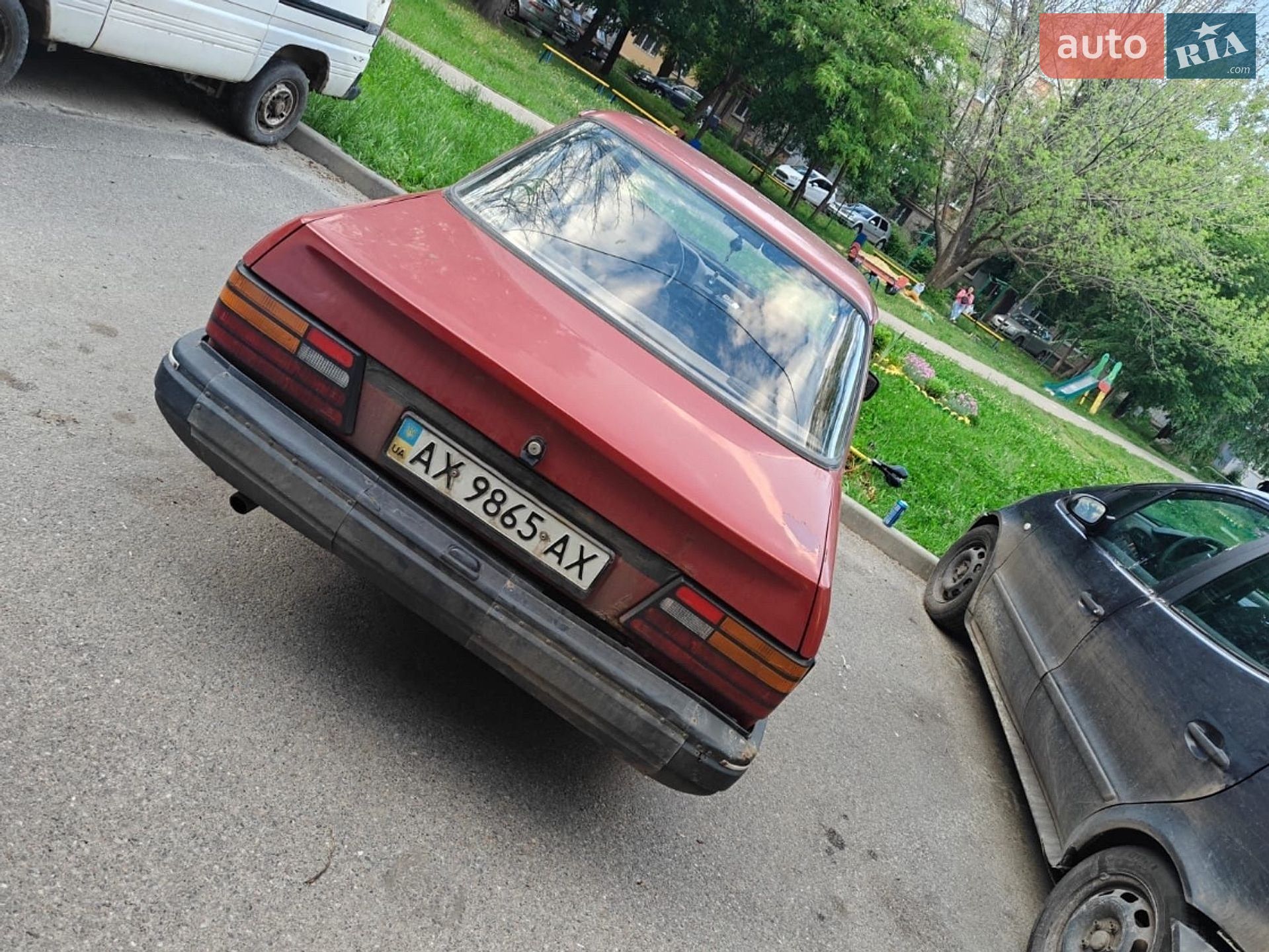 Ford Orion 1989 VIN WF0FXXGCAFHL42884 фото оголошення 2 з 11