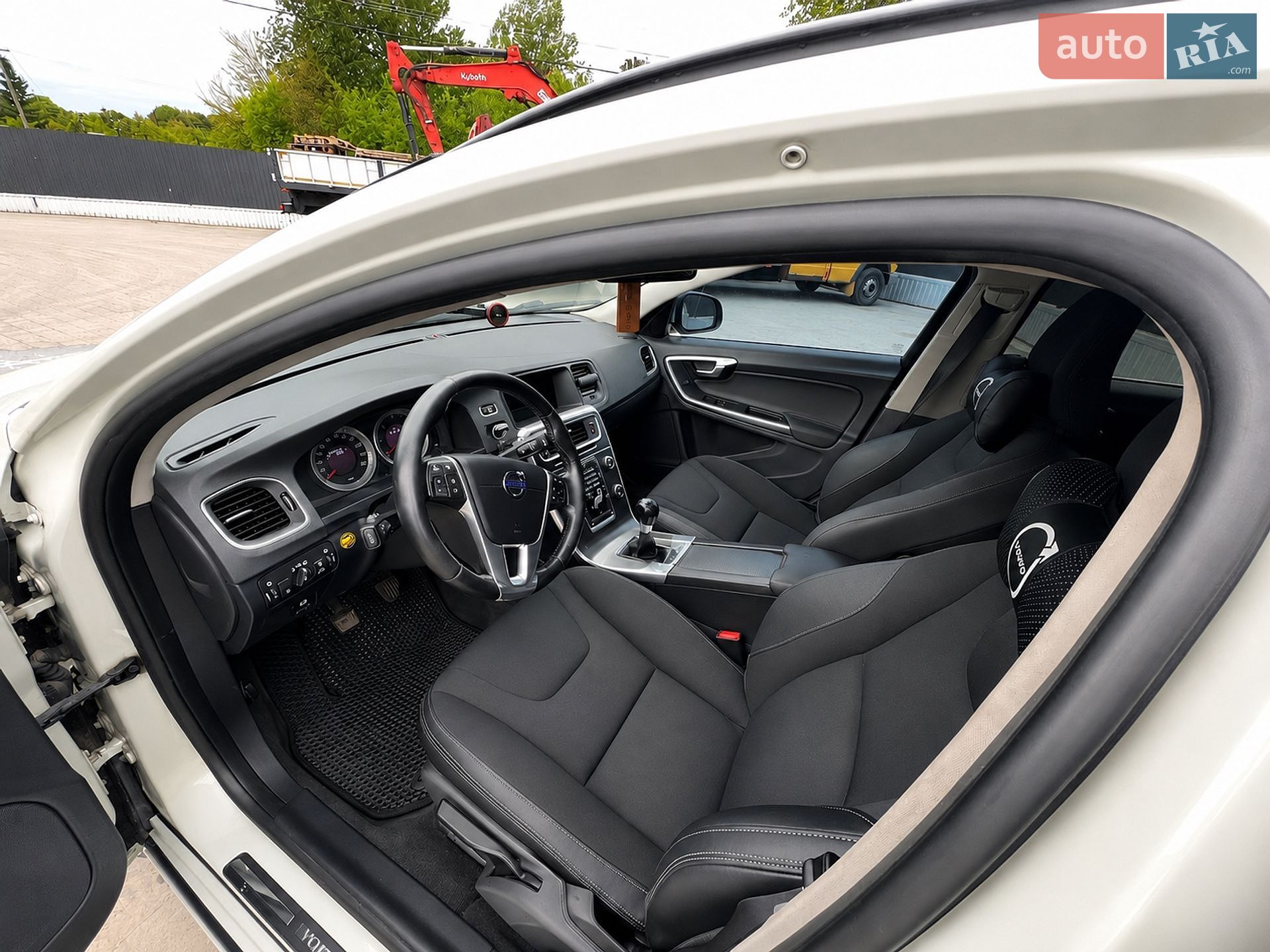 Volvo V60 2011 VIN YV1FW5251B1018961 фото оголошення 27 з 31