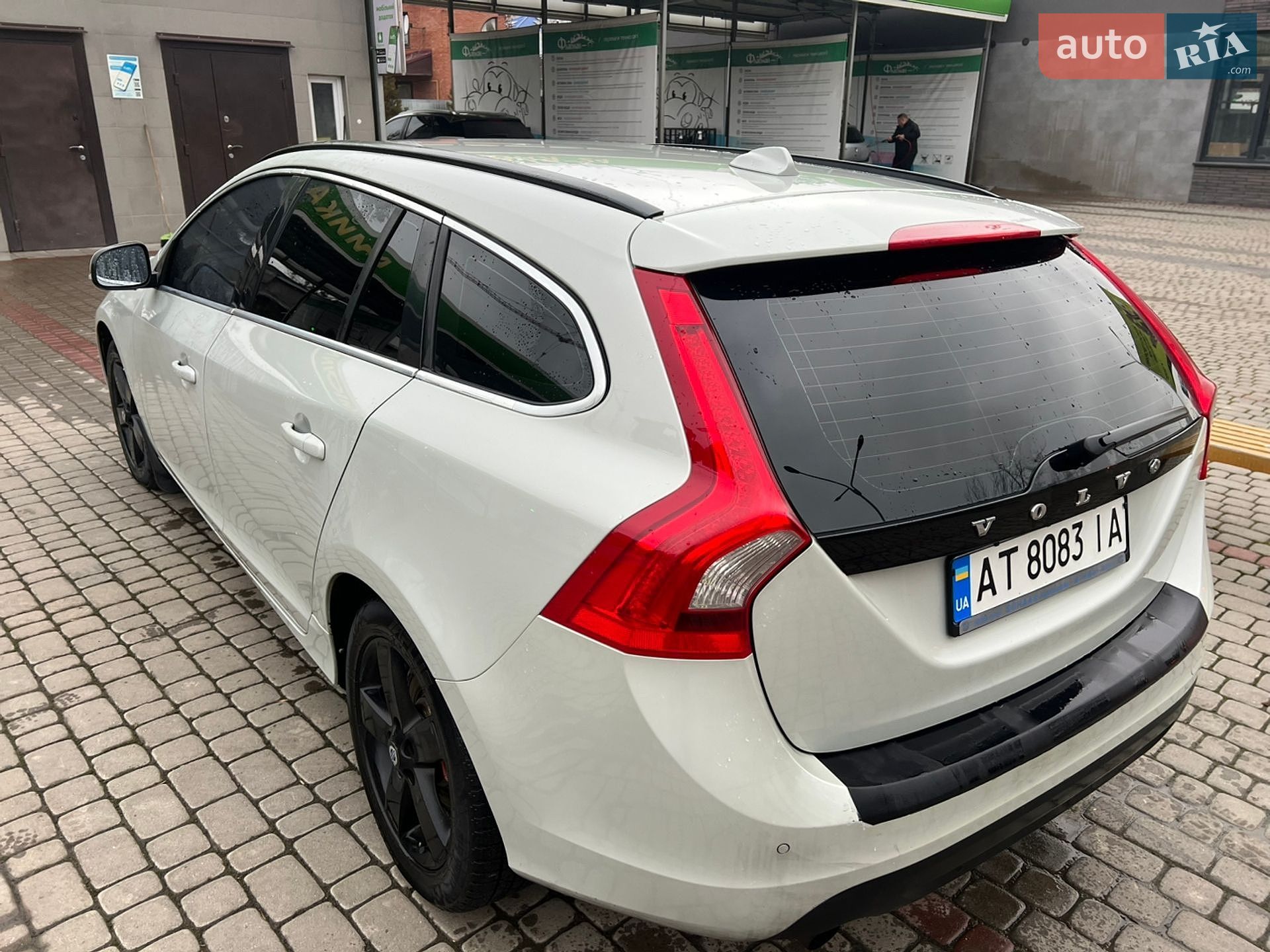 Volvo V60 2011 VIN YV1FW5251B1018961 фото оголошення 31 з 31