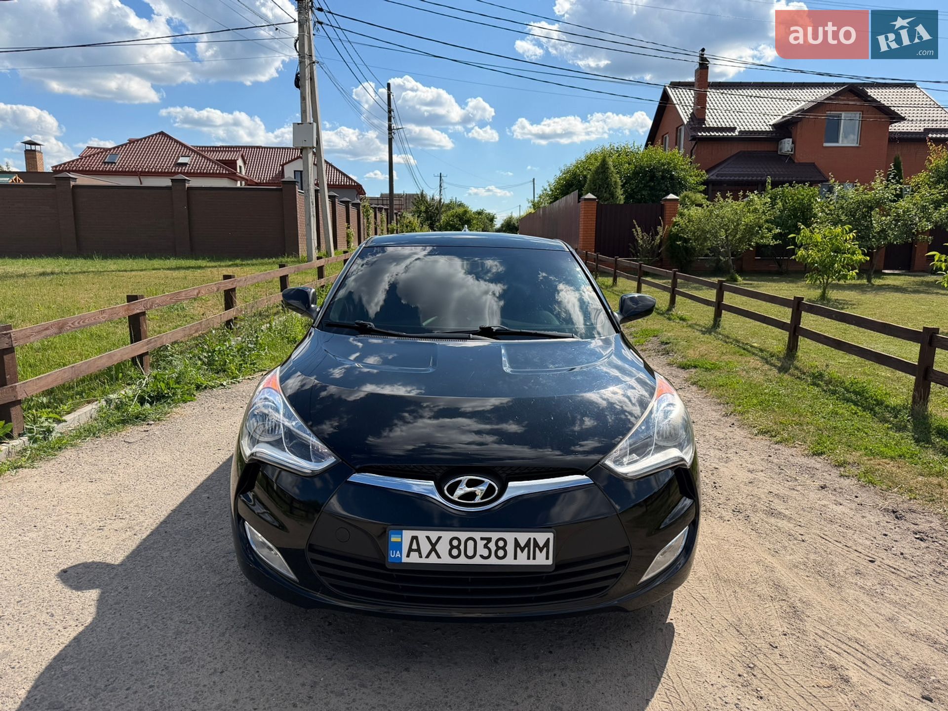 Hyundai Veloster 2017 VIN KMHTC6AD1HU317987 фото оголошення 4 з 10