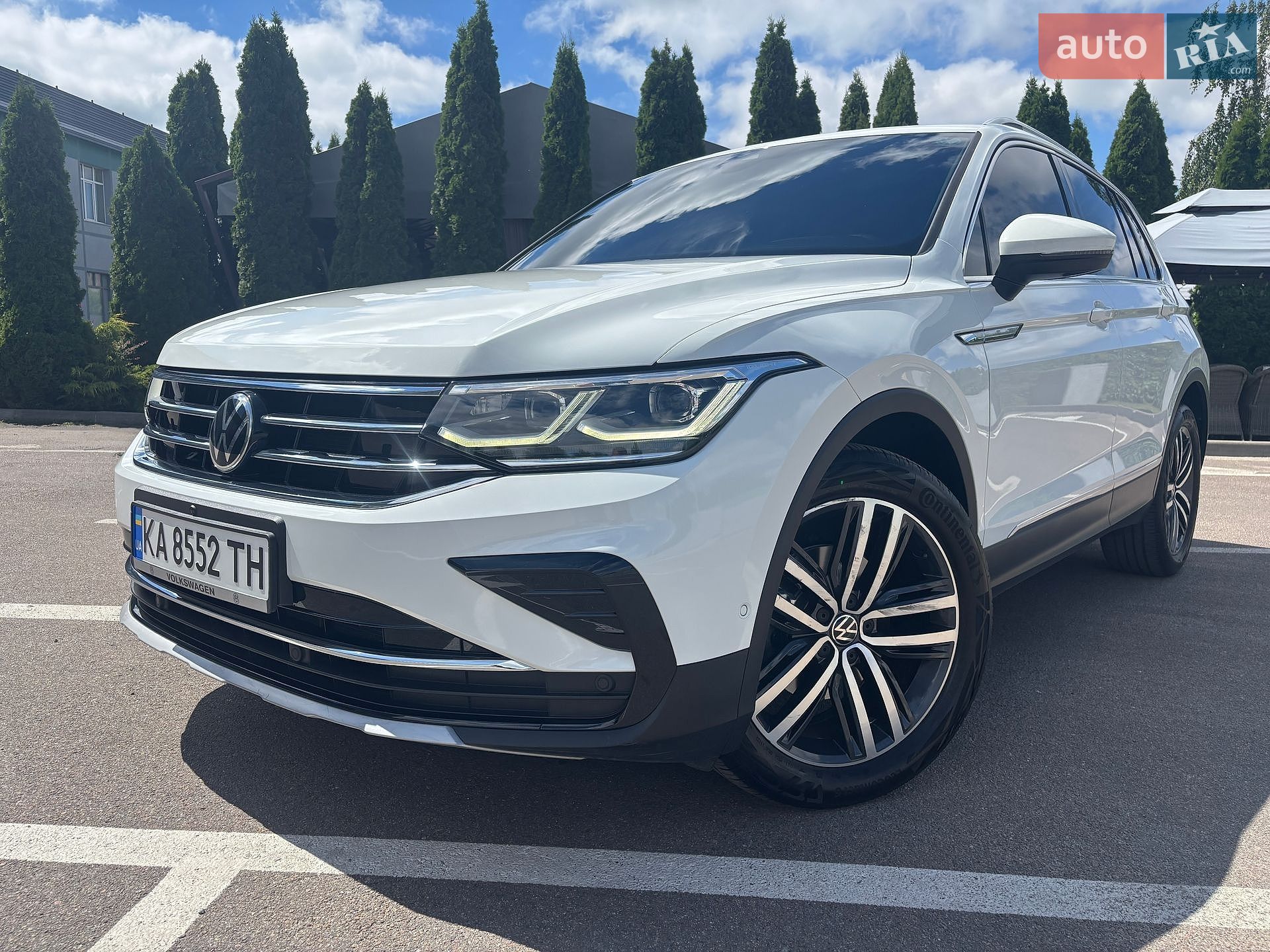 Volkswagen Tiguan 2021 VIN WVGZZZ5NZNW502377 фото оголошення 2 з 92