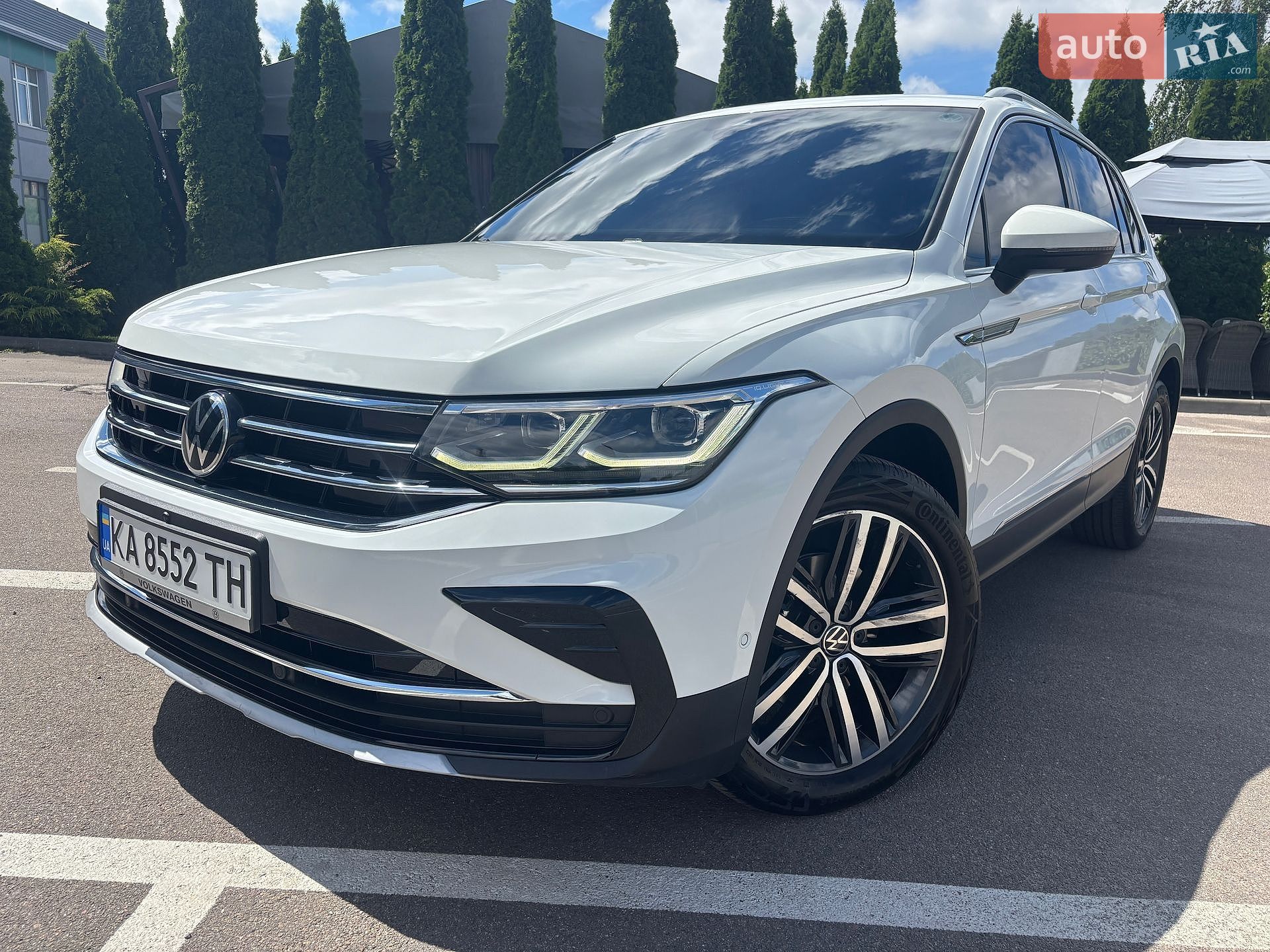 Volkswagen Tiguan 2021 VIN WVGZZZ5NZNW502377 фото оголошення 4 з 92