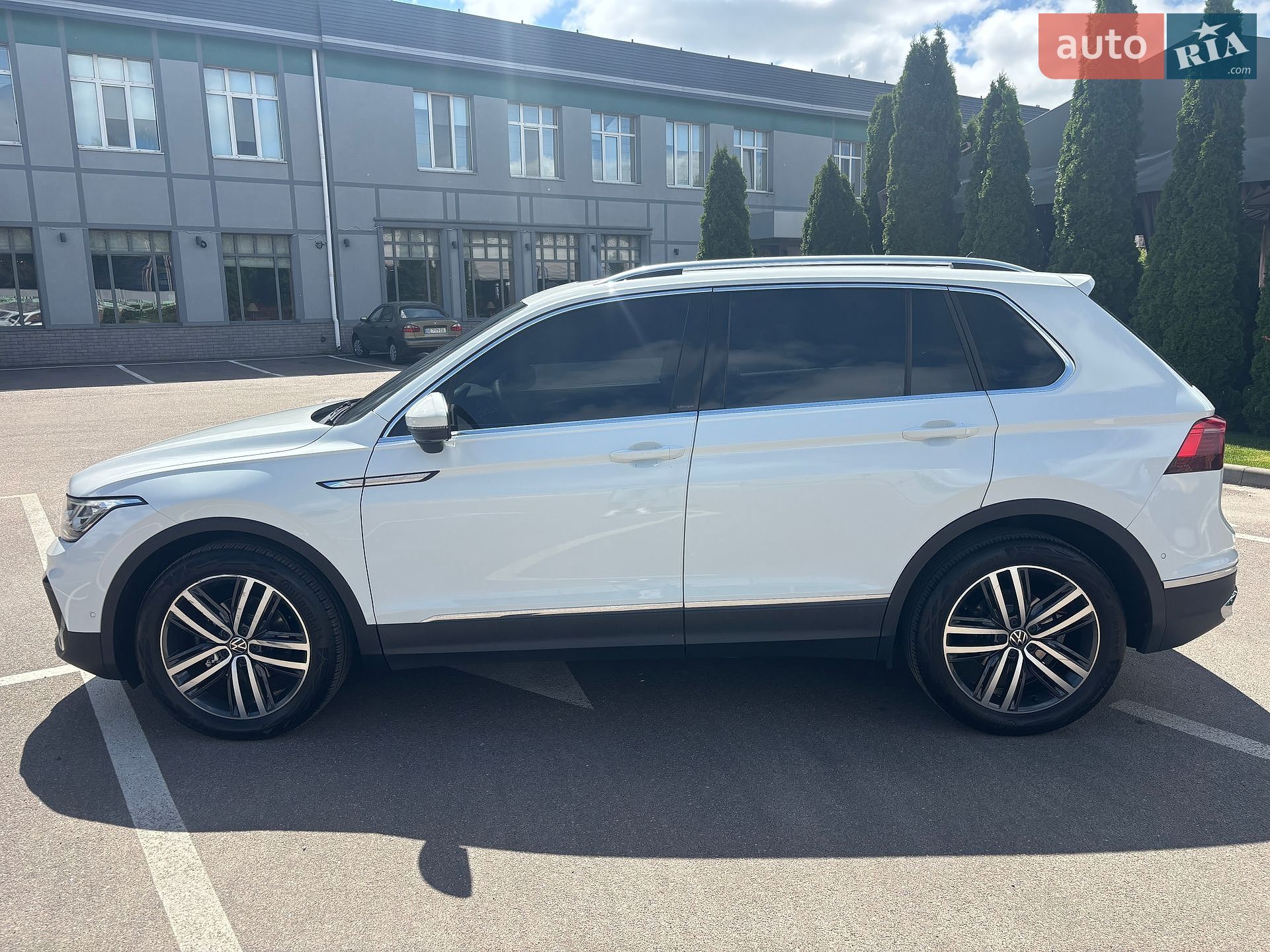 Volkswagen Tiguan 2021 VIN WVGZZZ5NZNW502377 фото оголошення 21 з 92
