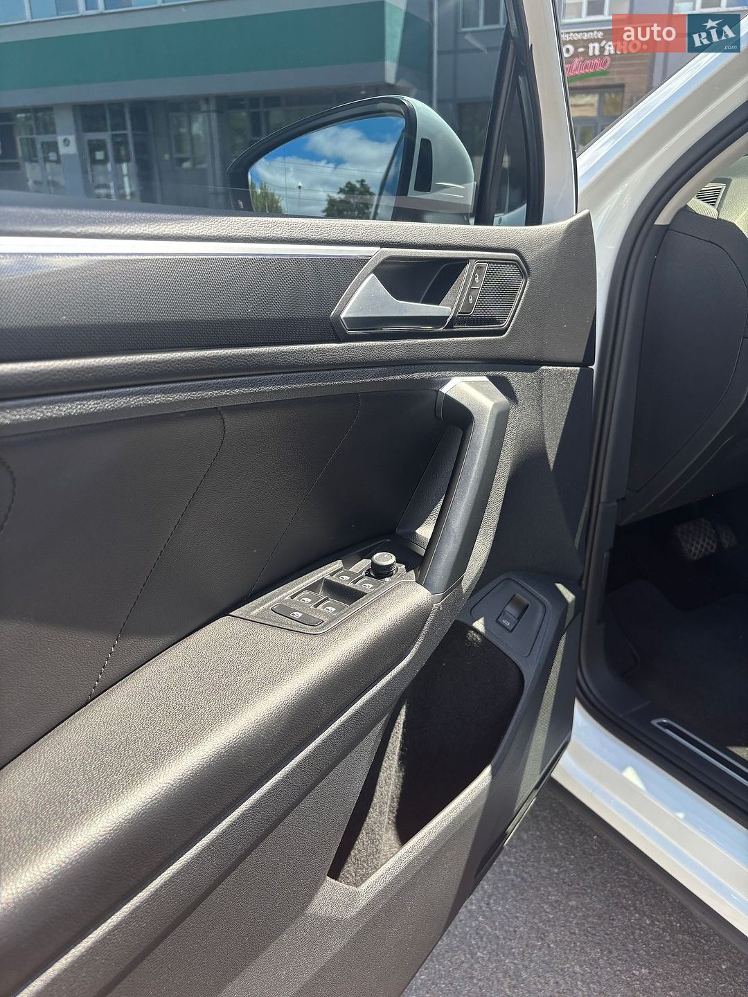 Volkswagen Tiguan 2021 VIN WVGZZZ5NZNW502377 фото оголошення 53 з 92