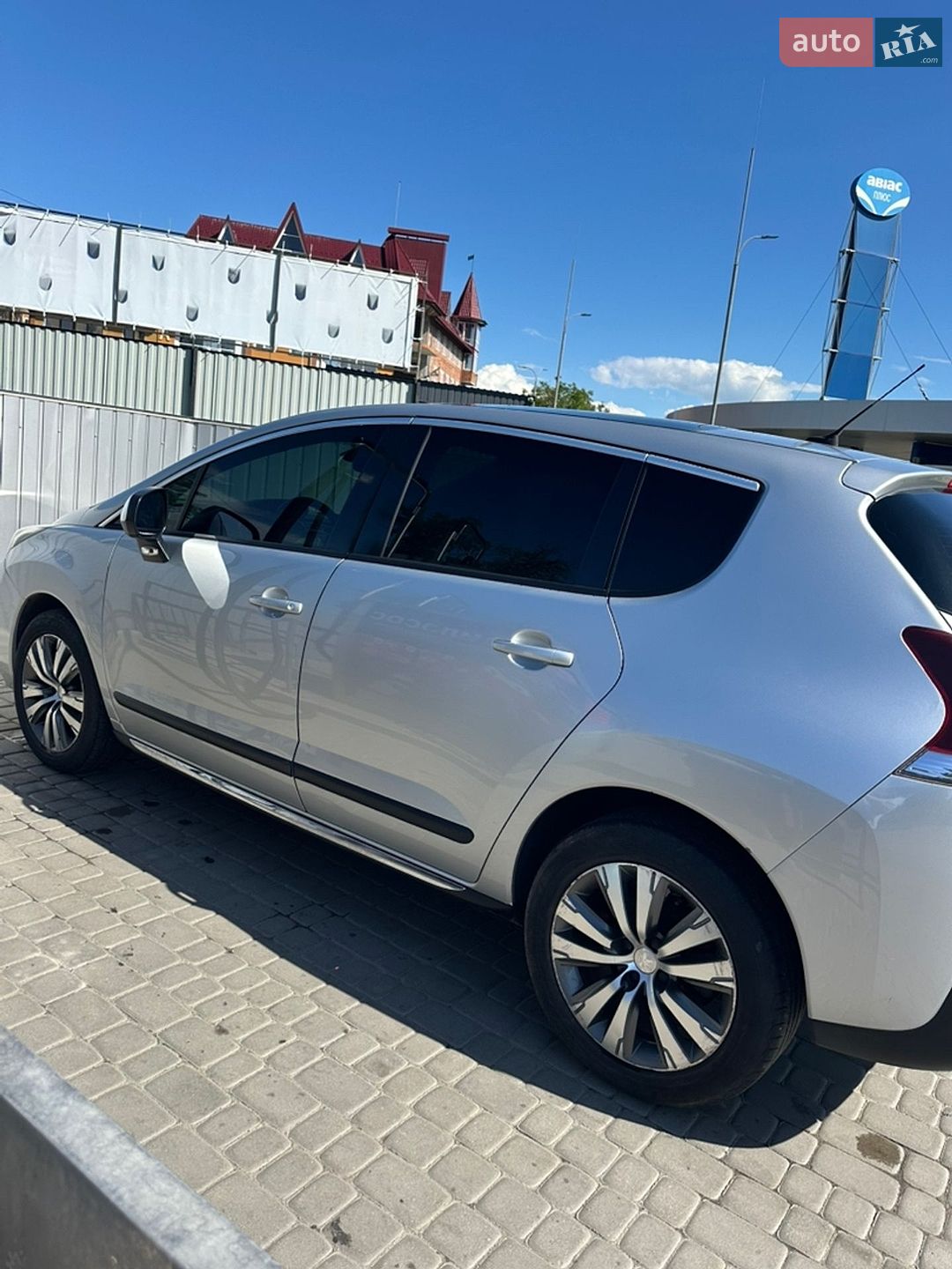 Peugeot 3008 2016 VIN VF30UBHZTGS173915 фото оголошення 9 з 14