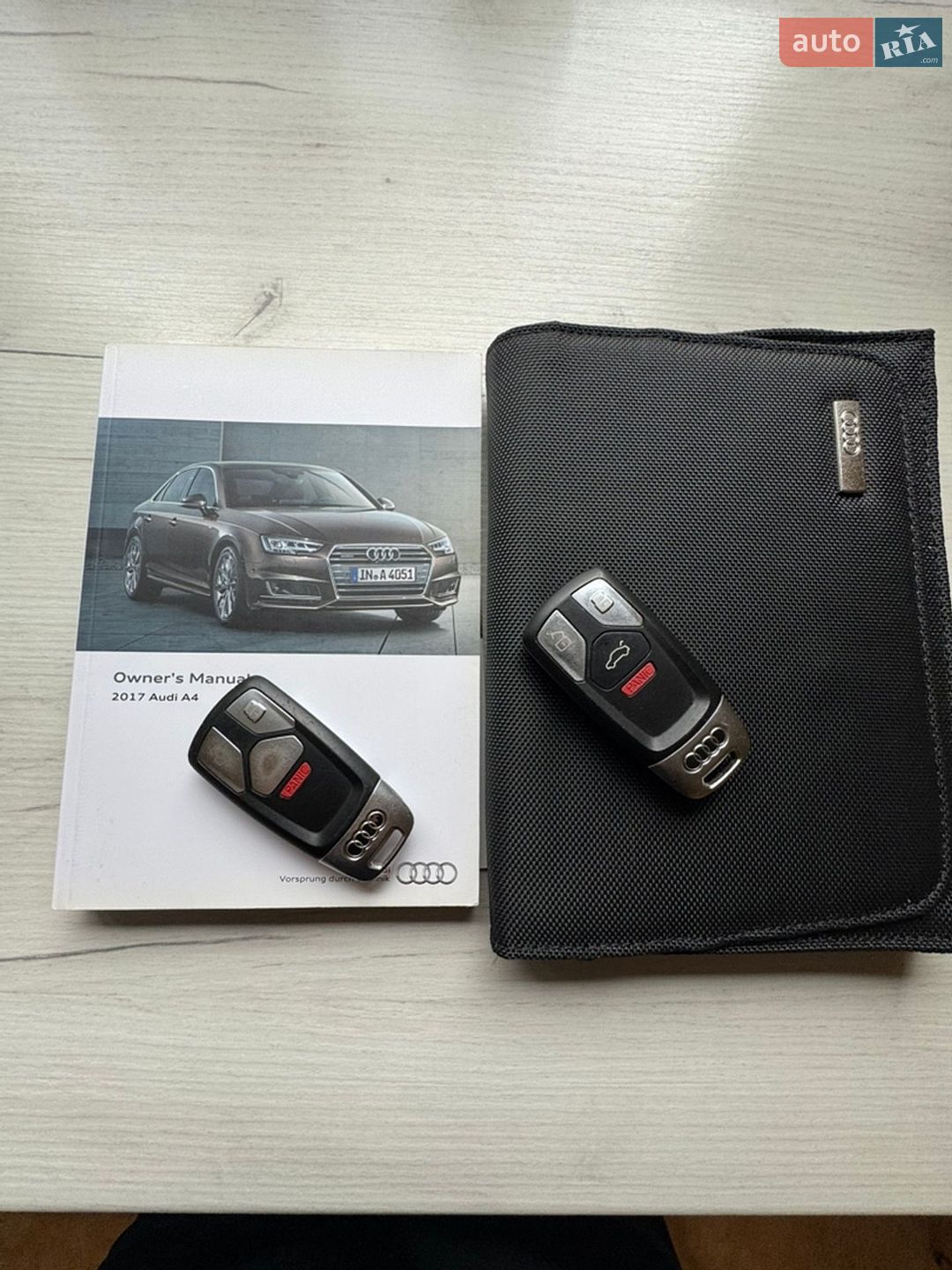 Audi A4 2017 VIN WAUANAF42HN019196 фото оголошення 7 з 24