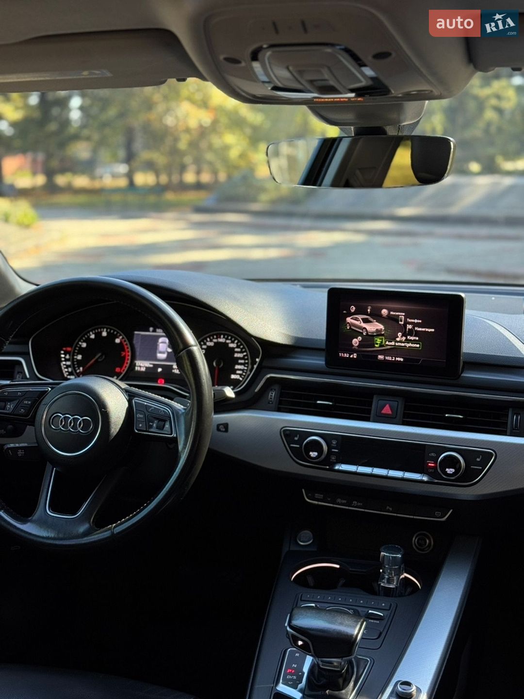 Audi A4 2017 VIN WAUANAF42HN019196 фото оголошення 14 з 24