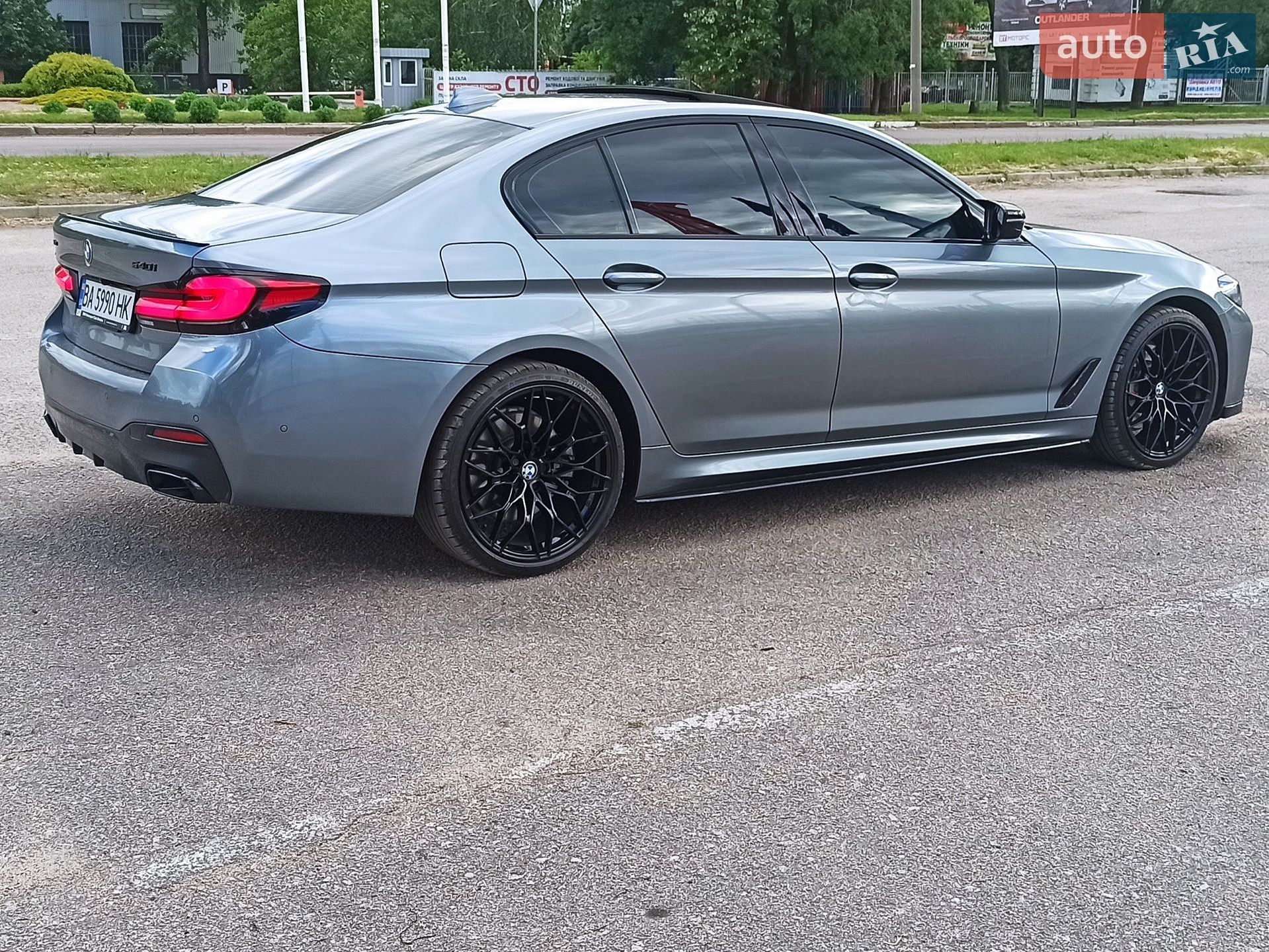 BMW 5 Series 2018 VIN WBAJE7C59KWW10059 фото оголошення 21 з 25