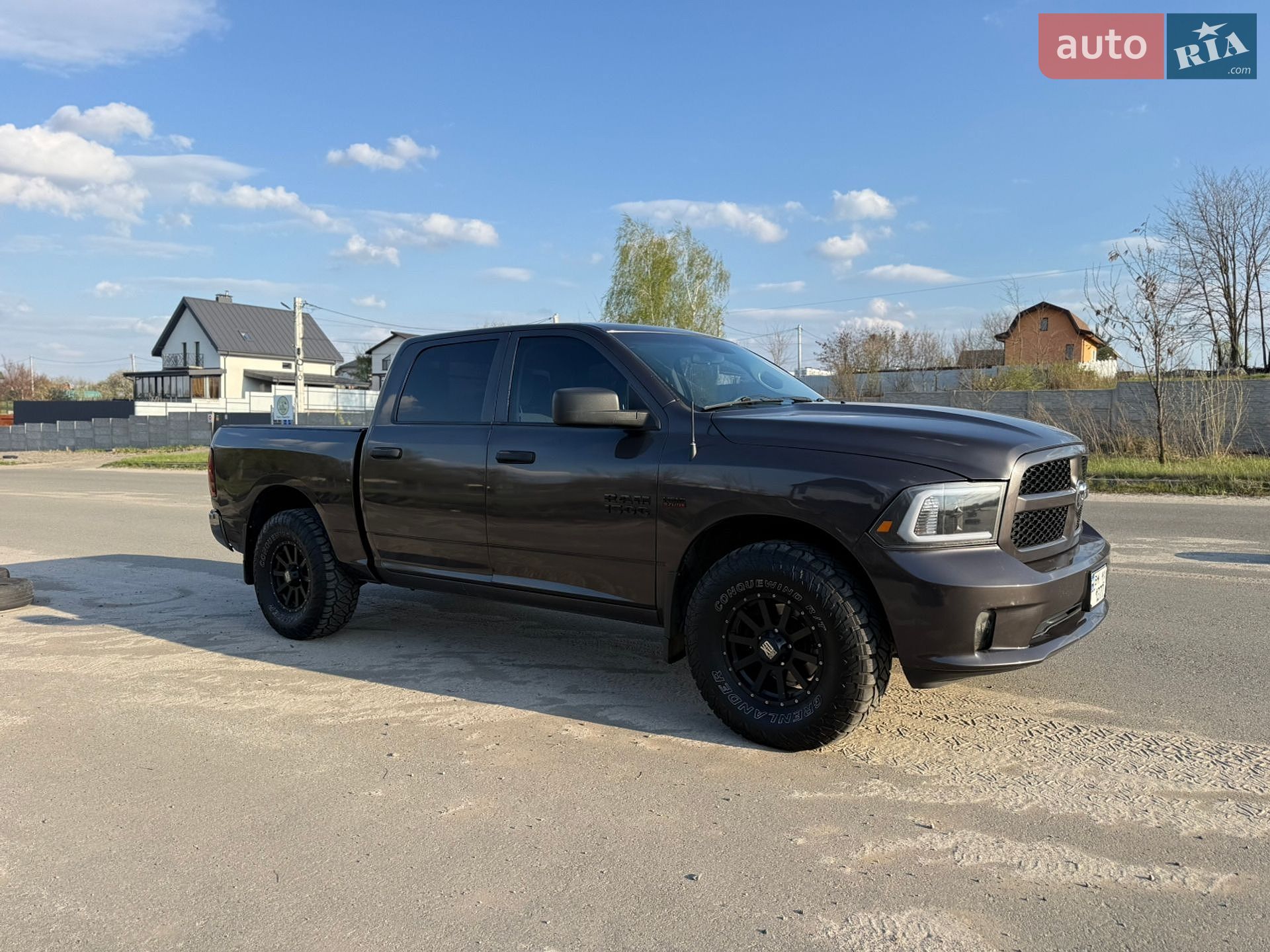 Dodge RAM 1500 2017 VIN 3C6RR7KTXJG178385 фото оголошення 5 з 33