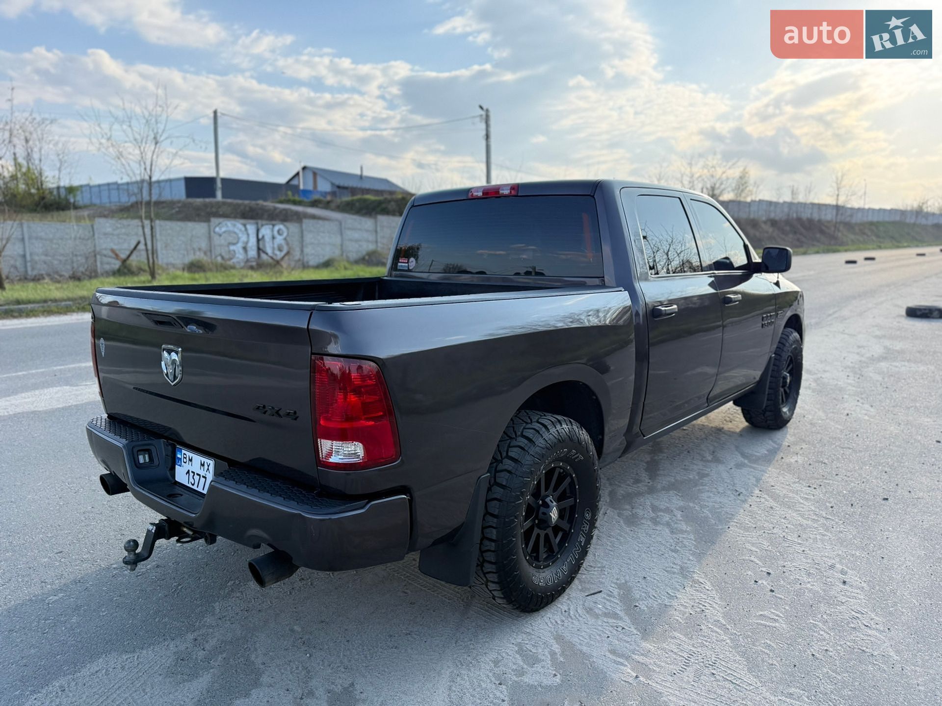 Dodge RAM 1500 2017 VIN 3C6RR7KTXJG178385 фото оголошення 10 з 33