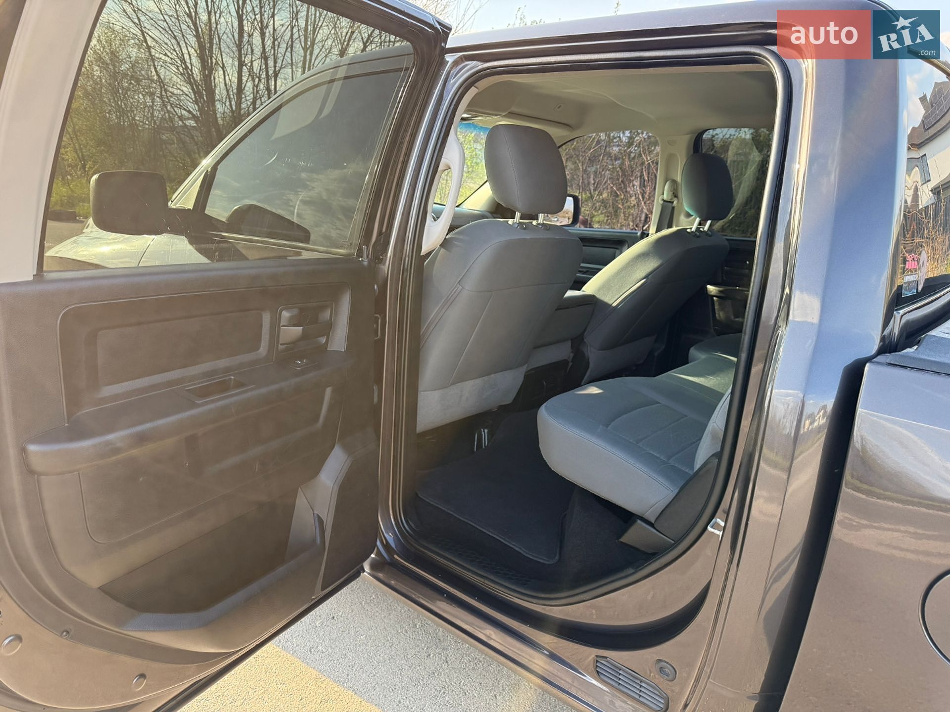 Dodge RAM 1500 2017 VIN 3C6RR7KTXJG178385 фото оголошення 30 з 33