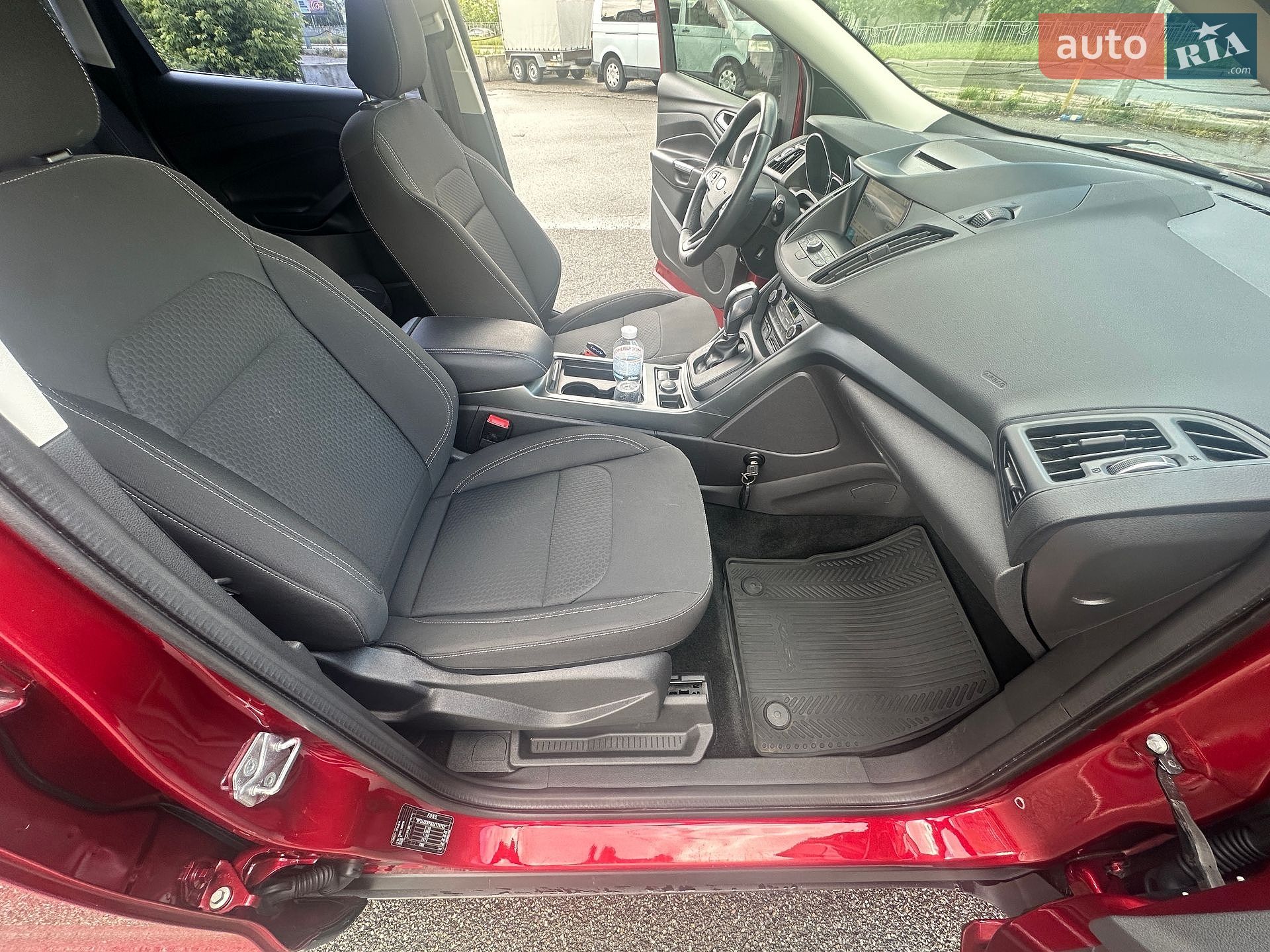 Ford Kuga 2019 VIN WF0AXXWPMAKY79762 фото оголошення 38 з 48