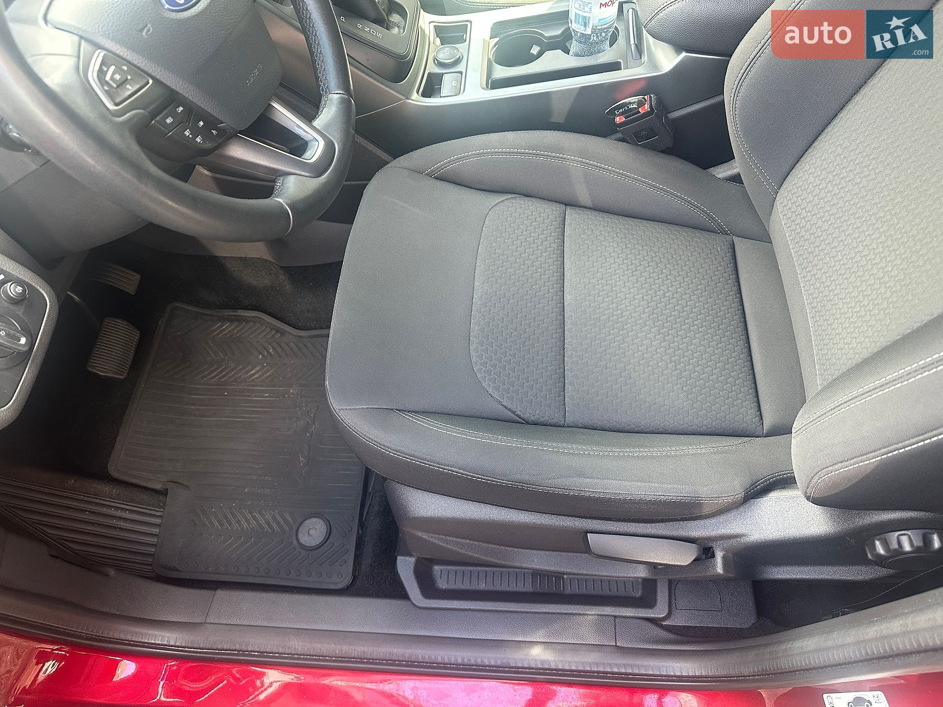 Ford Kuga 2019 VIN WF0AXXWPMAKY79762 фото оголошення 42 з 48
