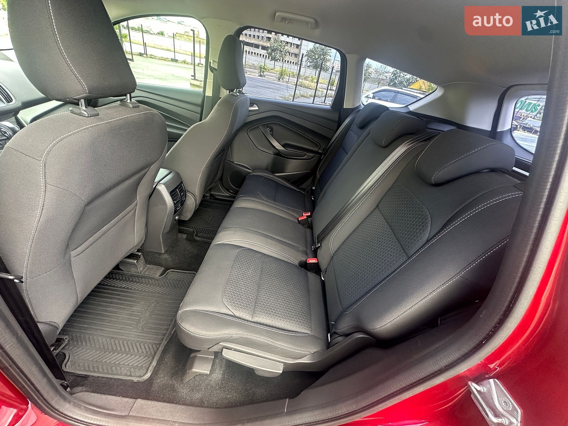Ford Kuga 2019 VIN WF0AXXWPMAKY79762 фото оголошення 43 з 48