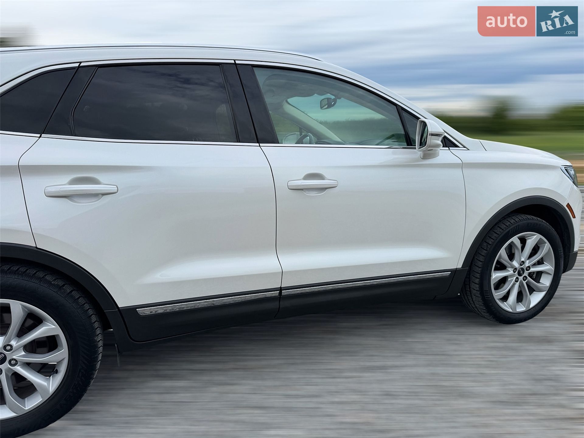 Lincoln MKC 2014 VIN 5LMCJ1A95FUJ26698 фото оголошення 5 з 43