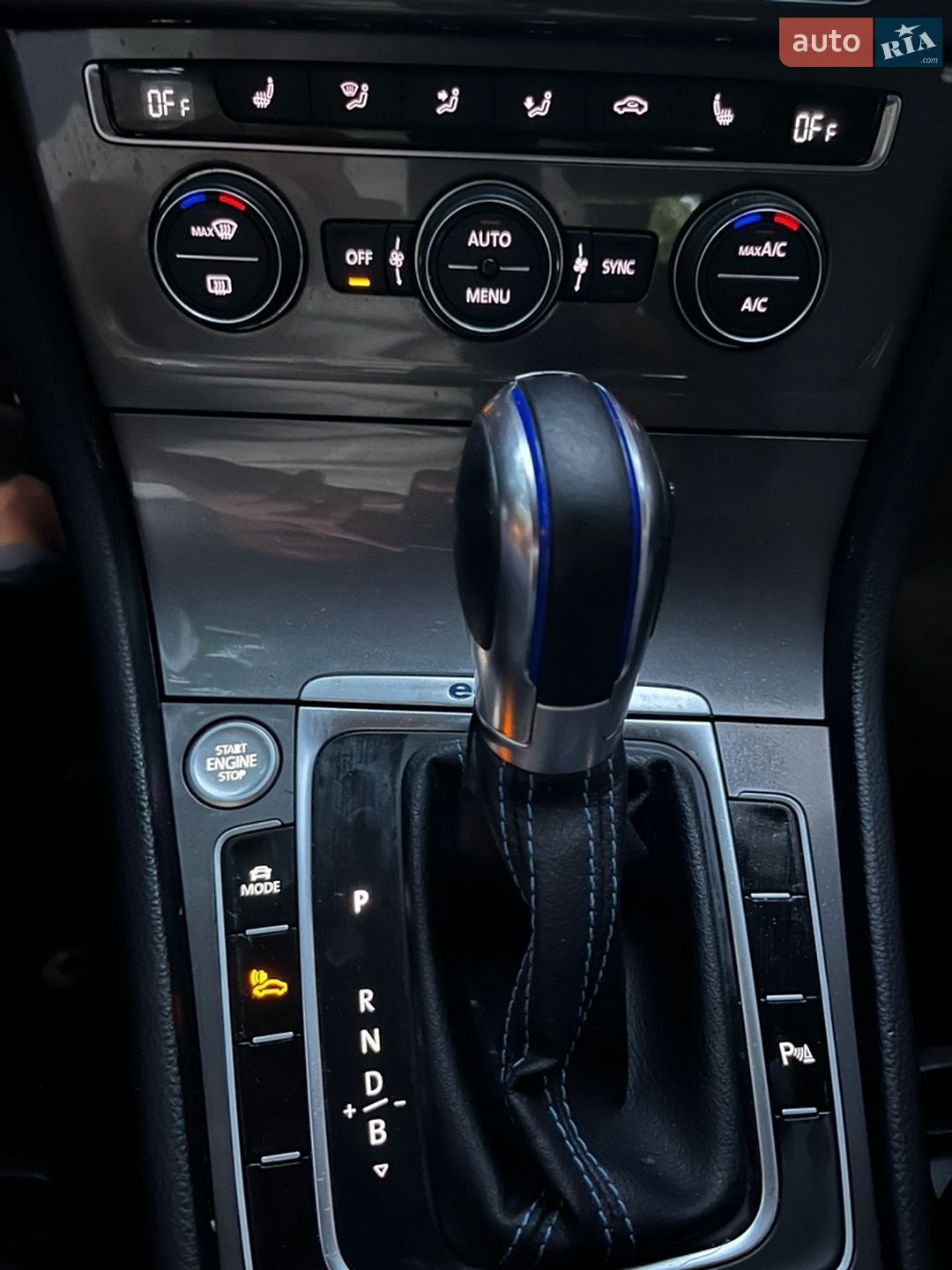 Volkswagen Golf 2016 VIN WVWZZZAUZHW902507 фото оголошення 25 з 27
