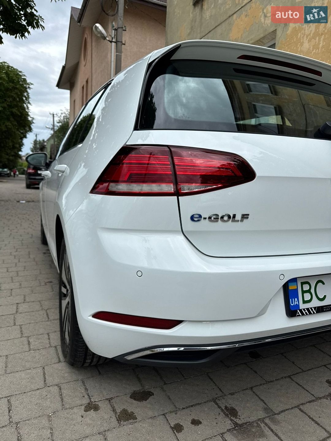 Volkswagen e-Golf 2017 VIN WVWZZZAUZJ8901937 фото оголошення 8 з 26