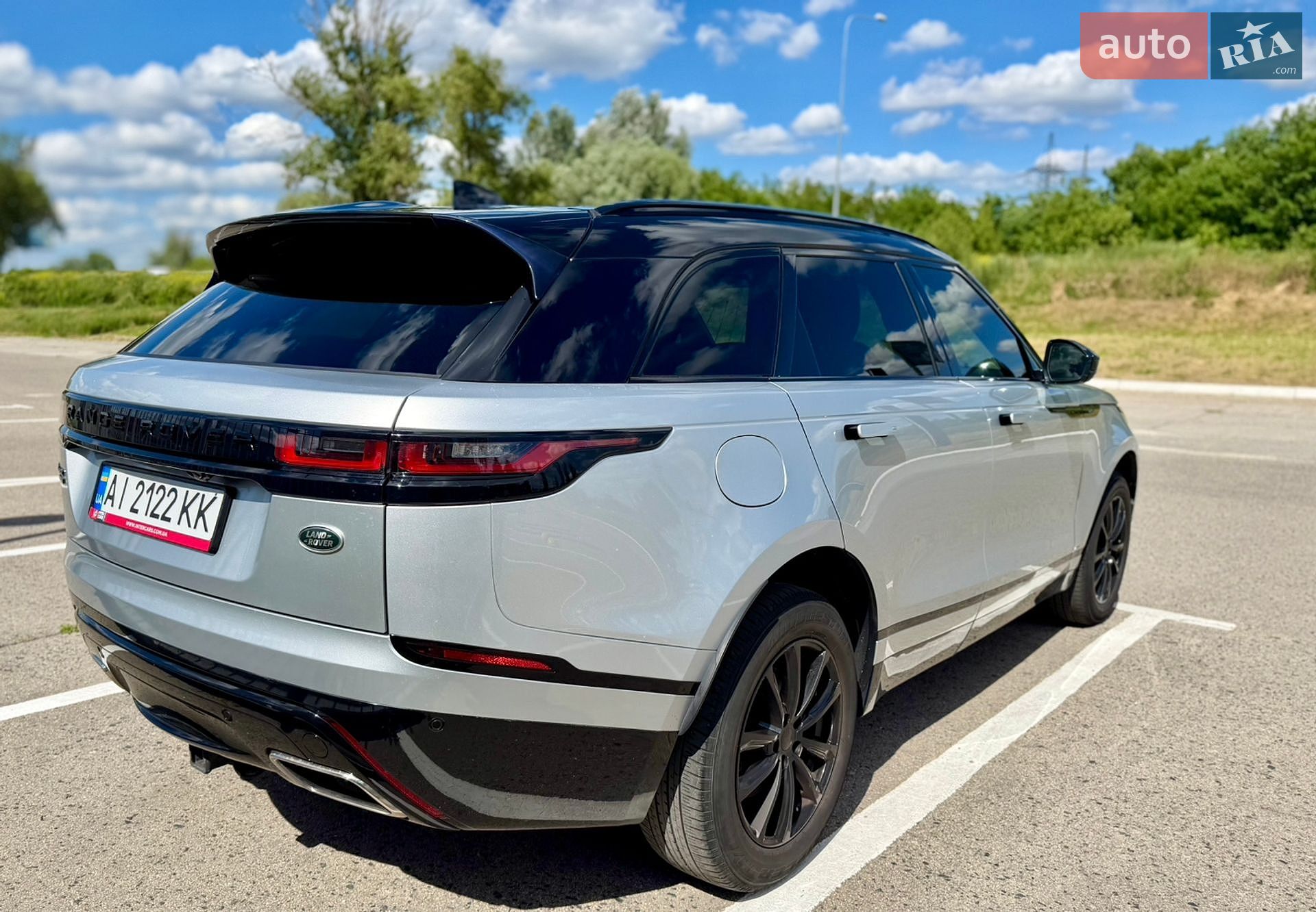 Land Rover Range Rover Velar 2019 VIN SALYK2FX6LA239203 фото оголошення 4 з 40