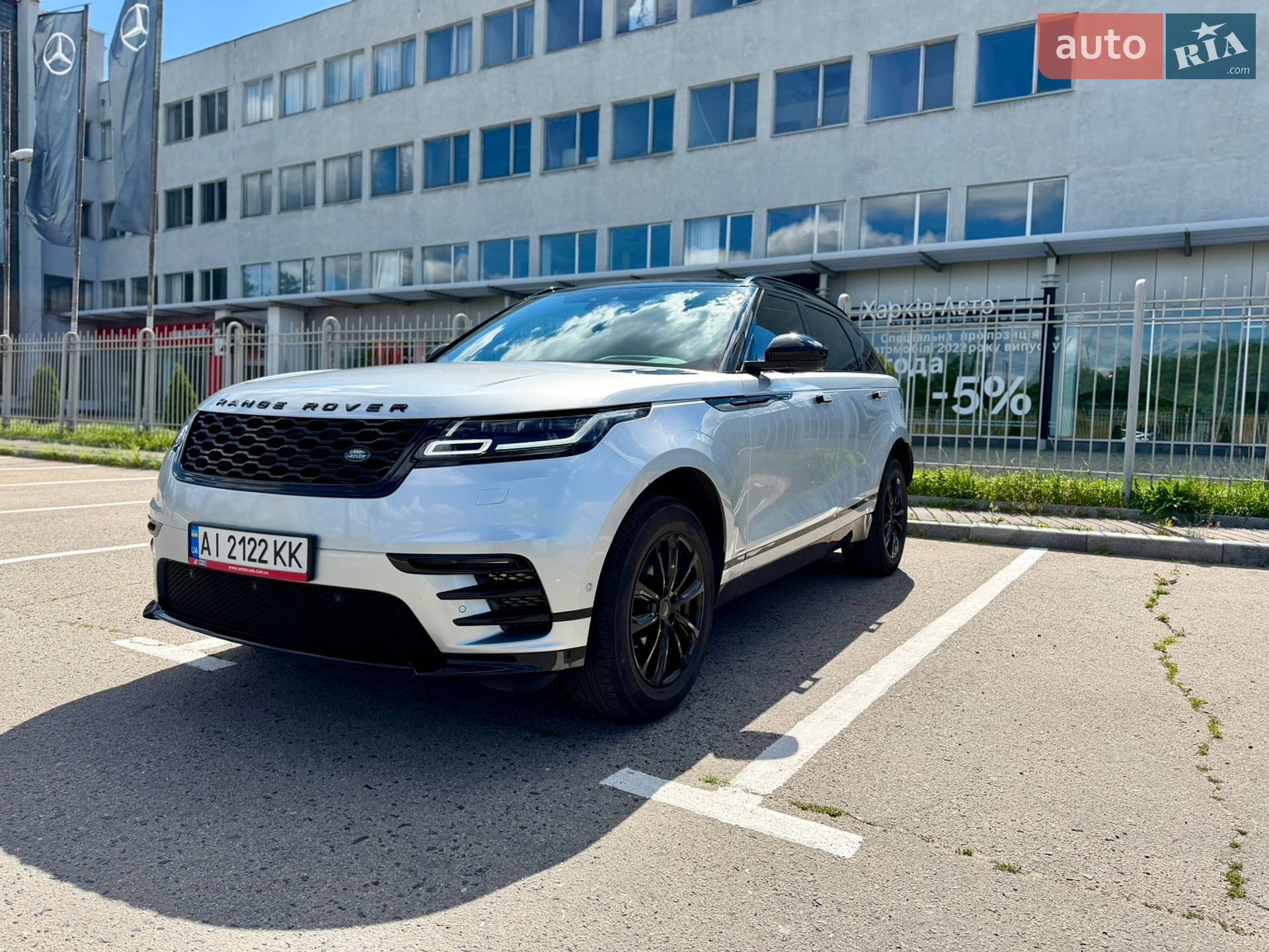 Land Rover Range Rover Velar 2019 VIN SALYK2FX6LA239203 фото оголошення 15 з 40