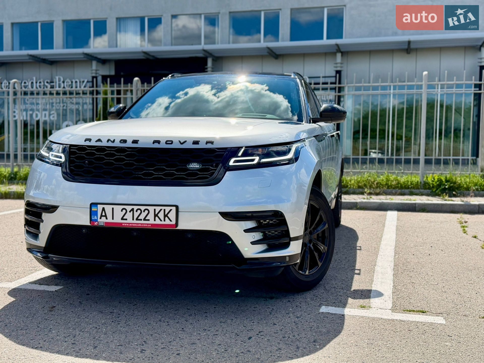 Land Rover Range Rover Velar 2019 VIN SALYK2FX6LA239203 фото оголошення 16 з 40
