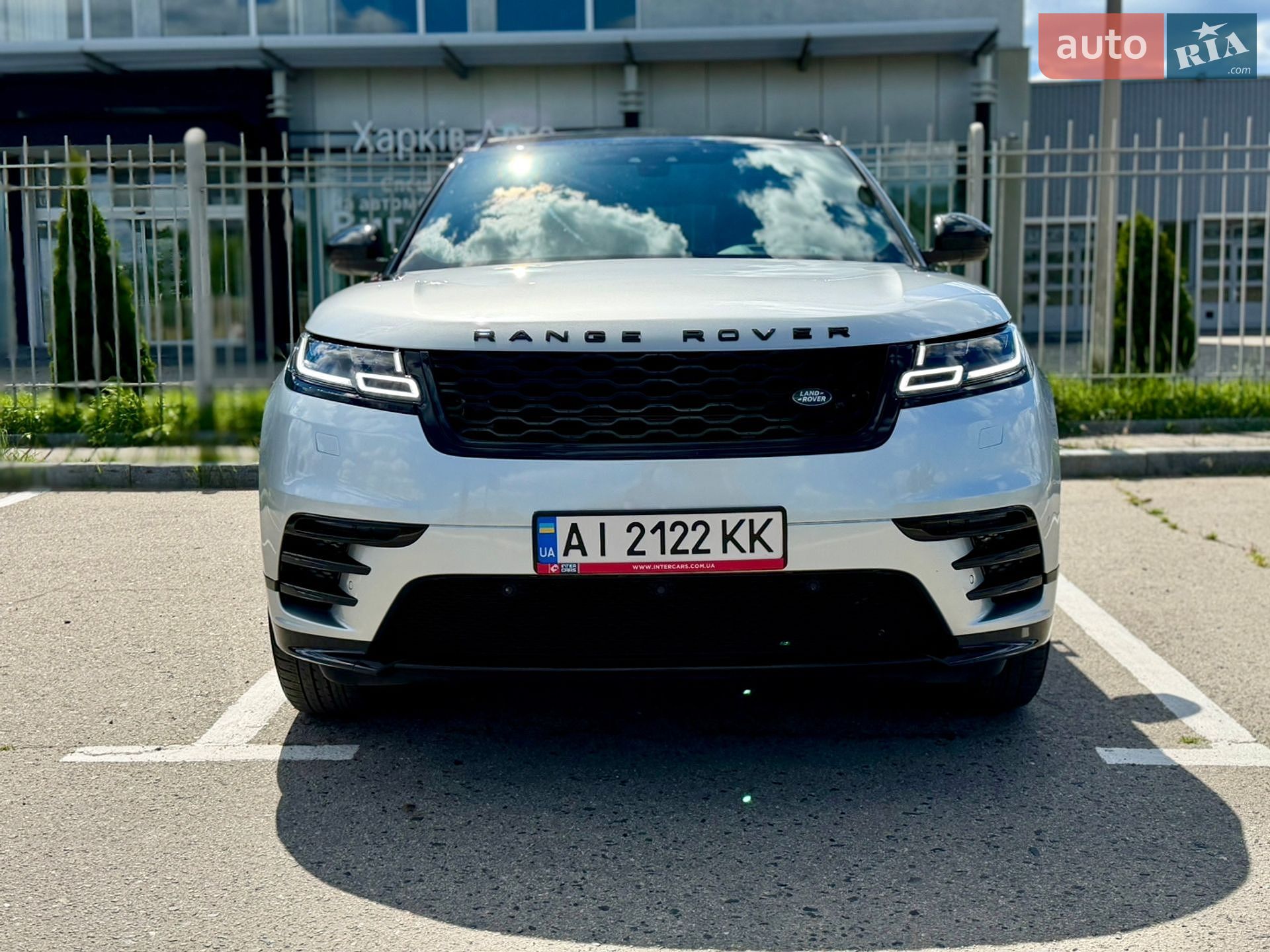 Land Rover Range Rover Velar 2019 VIN SALYK2FX6LA239203 фото оголошення 19 з 40