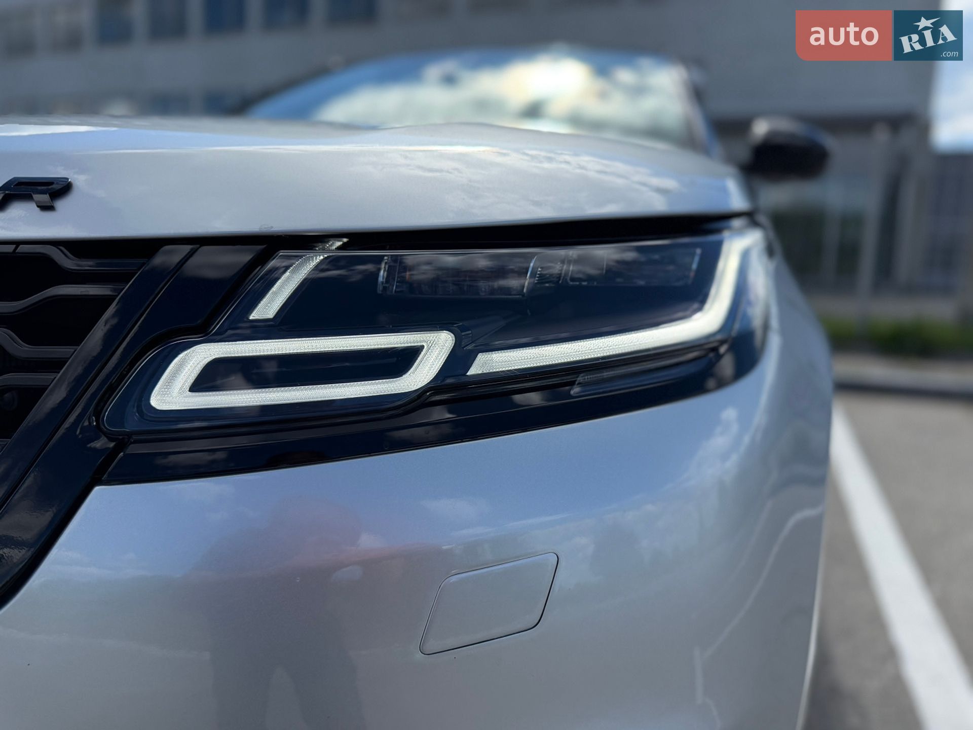 Land Rover Range Rover Velar 2019 VIN SALYK2FX6LA239203 фото оголошення 36 з 40