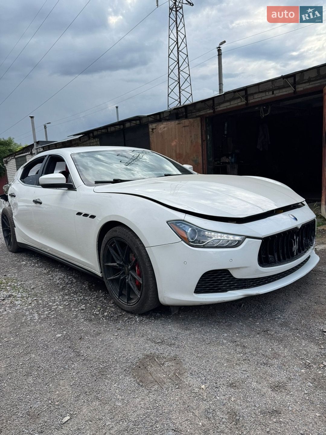 Maserati Ghibli 2016 VIN ZAM57RTL4H1218990 фото оголошення 5 з 18