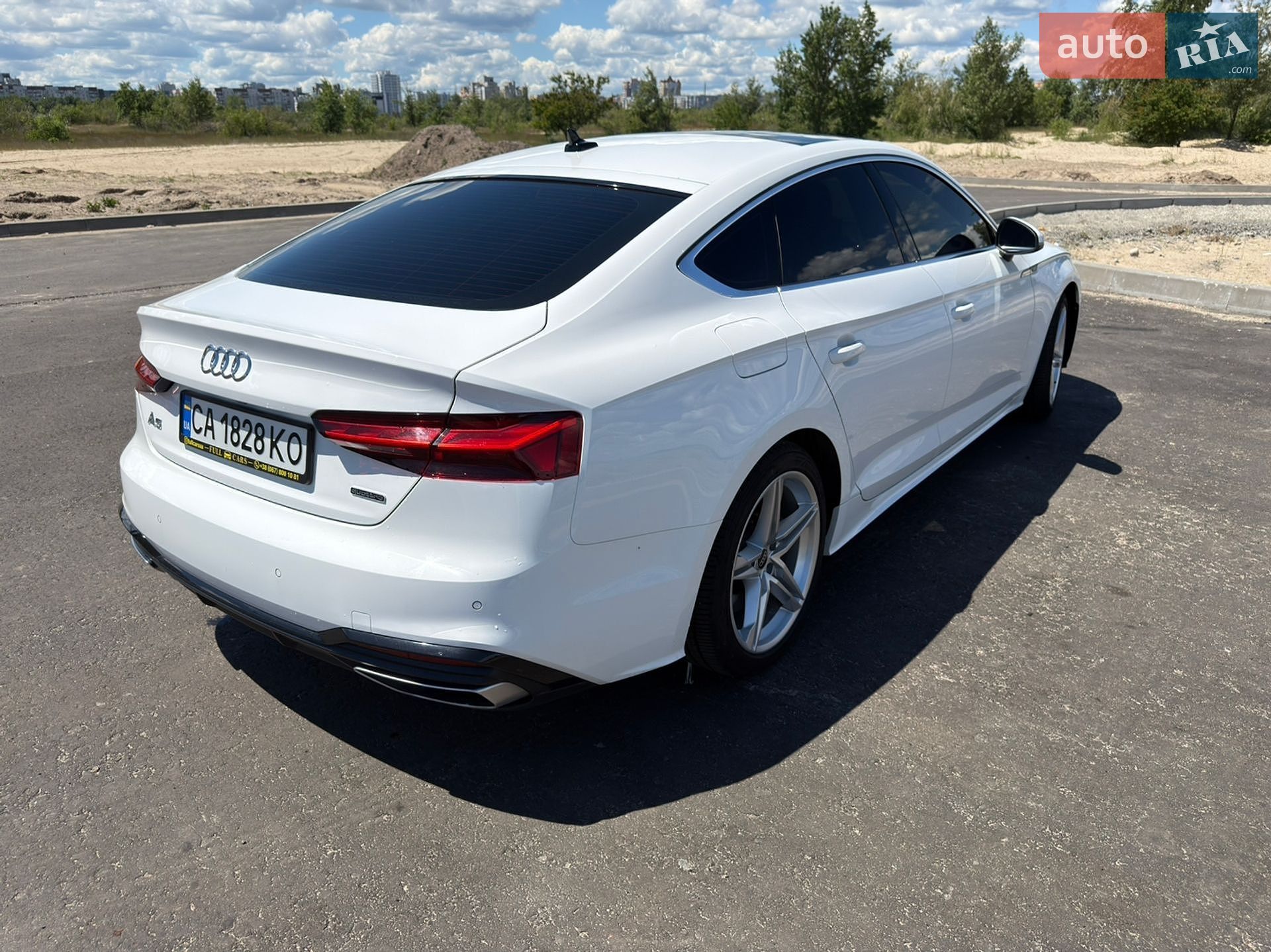 Audi A5 2021 VIN WAUDACF5XNA014991 фото оголошення 15 з 19