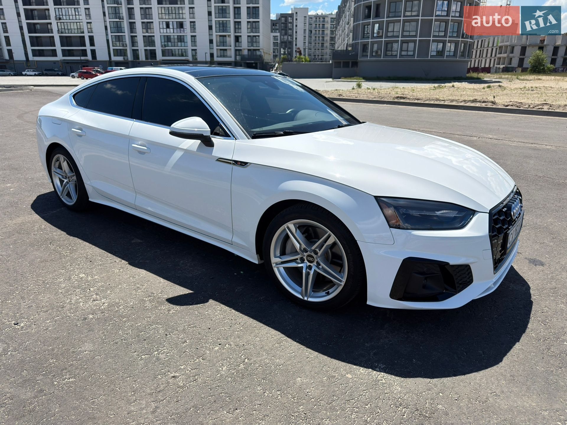 Audi A5 2021 VIN WAUDACF5XNA014991 фото оголошення 16 з 19
