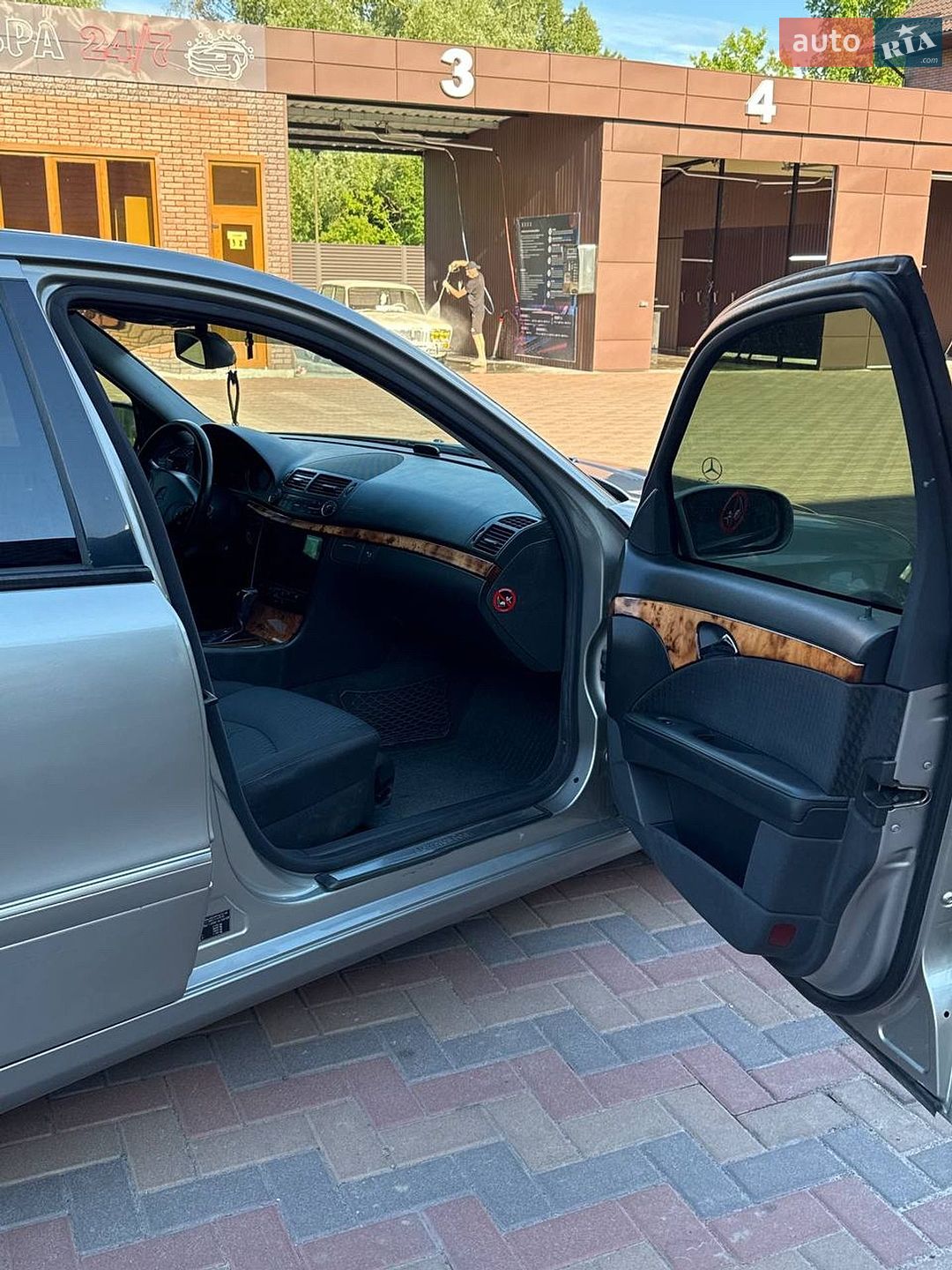 Mercedes-Benz E-Class 2005 VIN WDB2110061A750100 фото оголошення 3 з 10