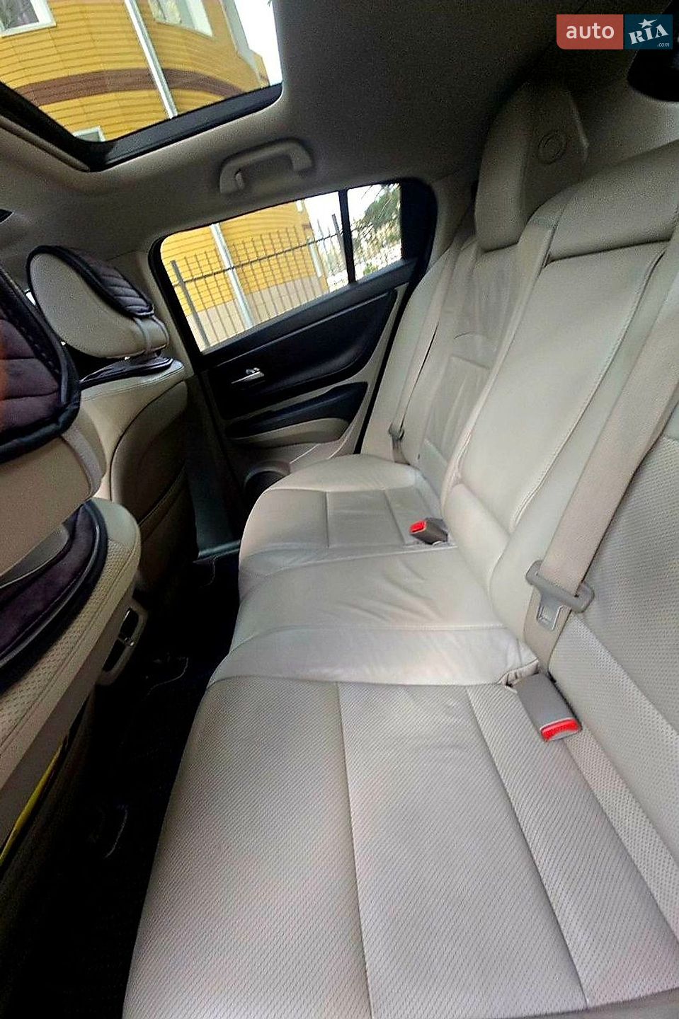 Acura ZDX 2010 VIN 2HNYB1H48AH501154 фото оголошення 24 з 46