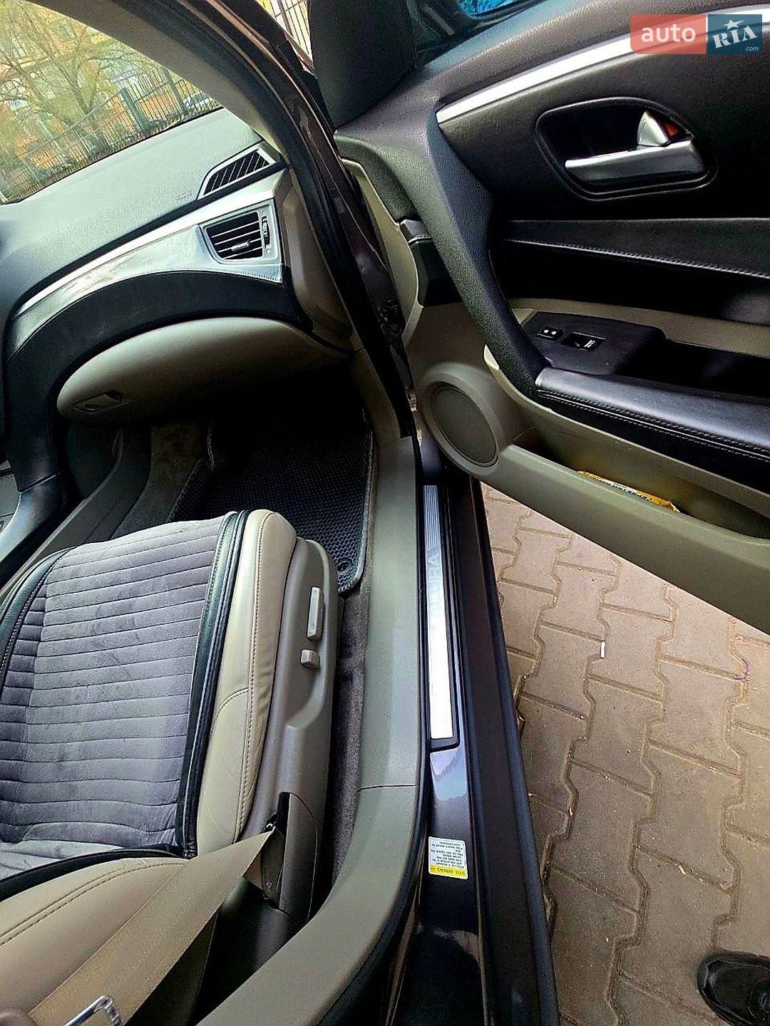 Acura ZDX 2010 VIN 2HNYB1H48AH501154 фото оголошення 26 з 46