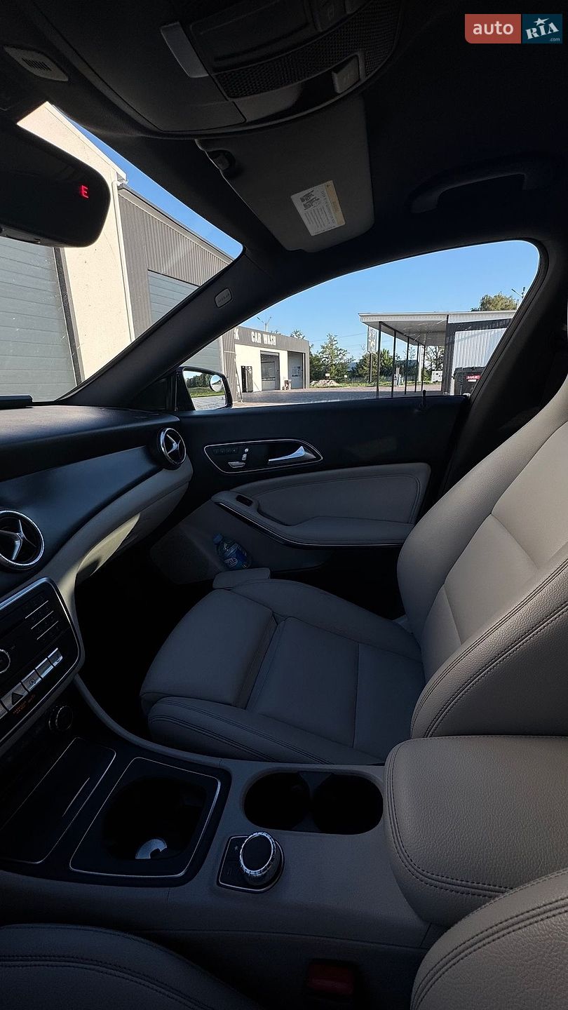 Mercedes-Benz CLA-Class 2017 VIN WDDSJ4GB3JN524175 фото оголошення 32 з 33