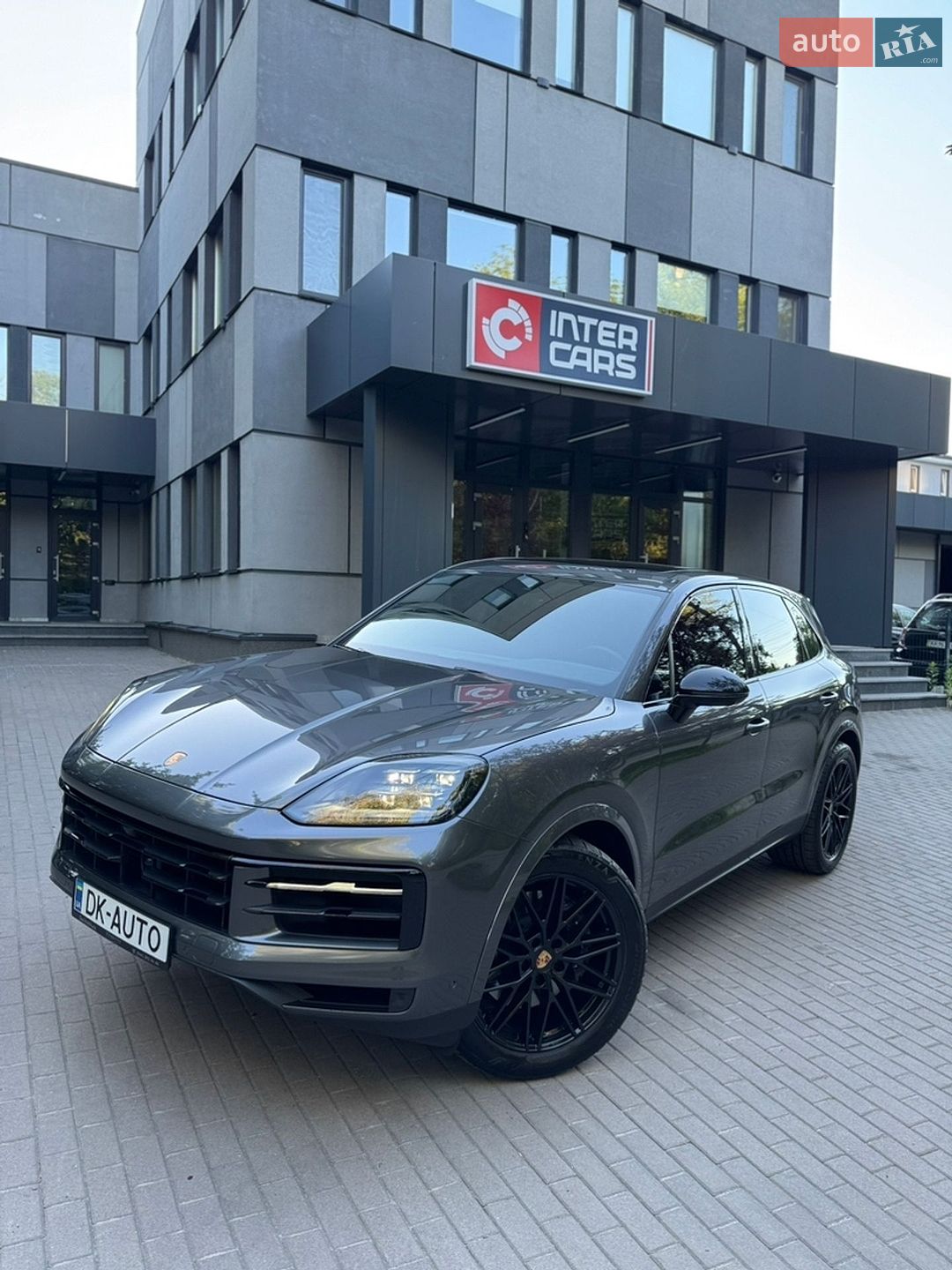 Porsche Cayenne 2024 VIN WP1AA2AY9RDA13612 фото оголошення 9 з 56