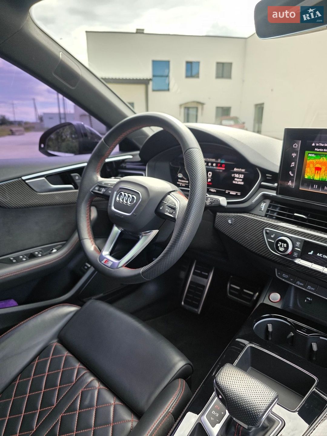 Audi S5 Sportback 2023 VIN WAUC4CF56RA030212 фото оголошення 27 з 74