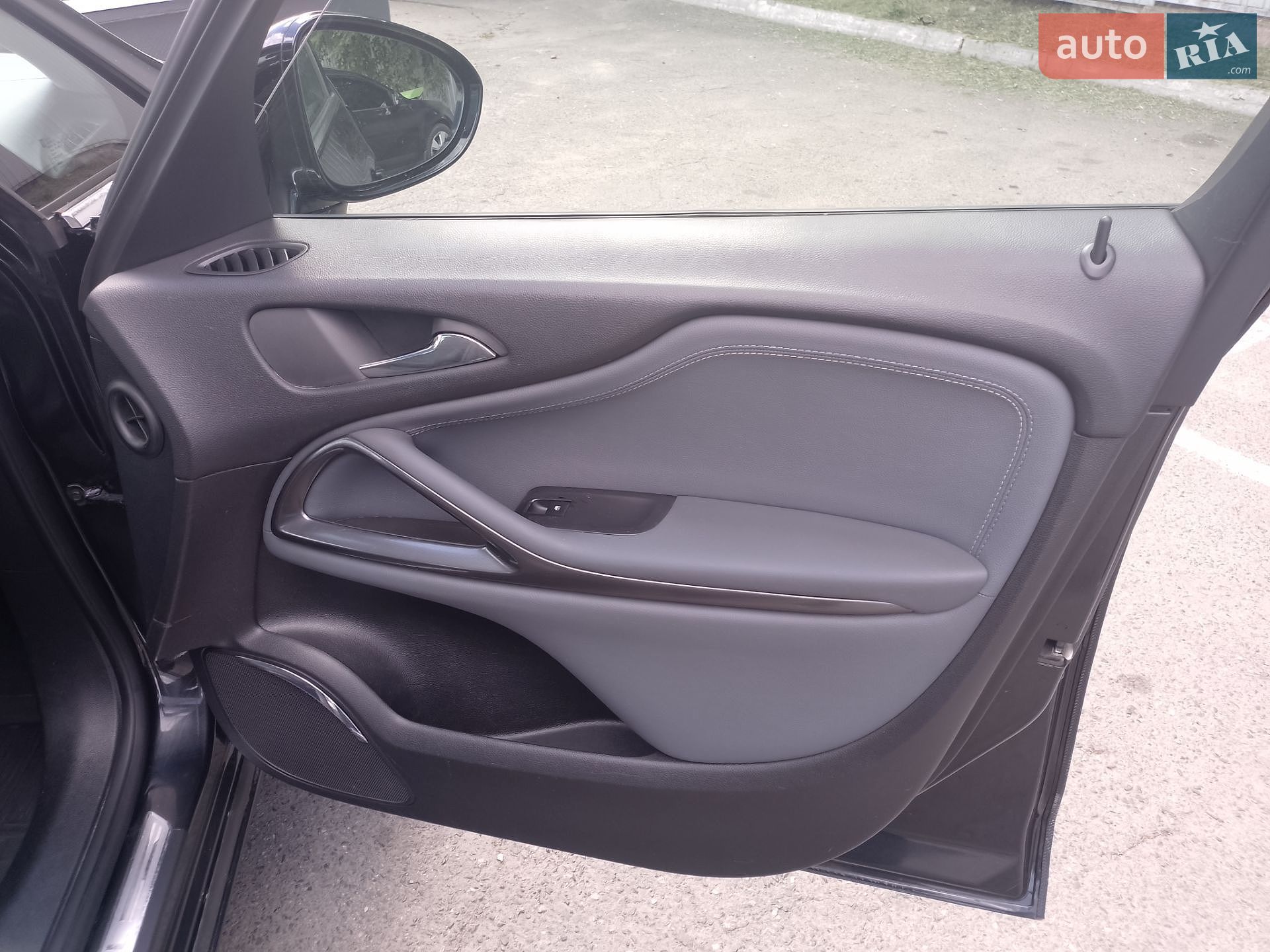 Opel Zafira Tourer 2012 VIN W0LPE9EM7C2090755 фото оголошення 9 з 25