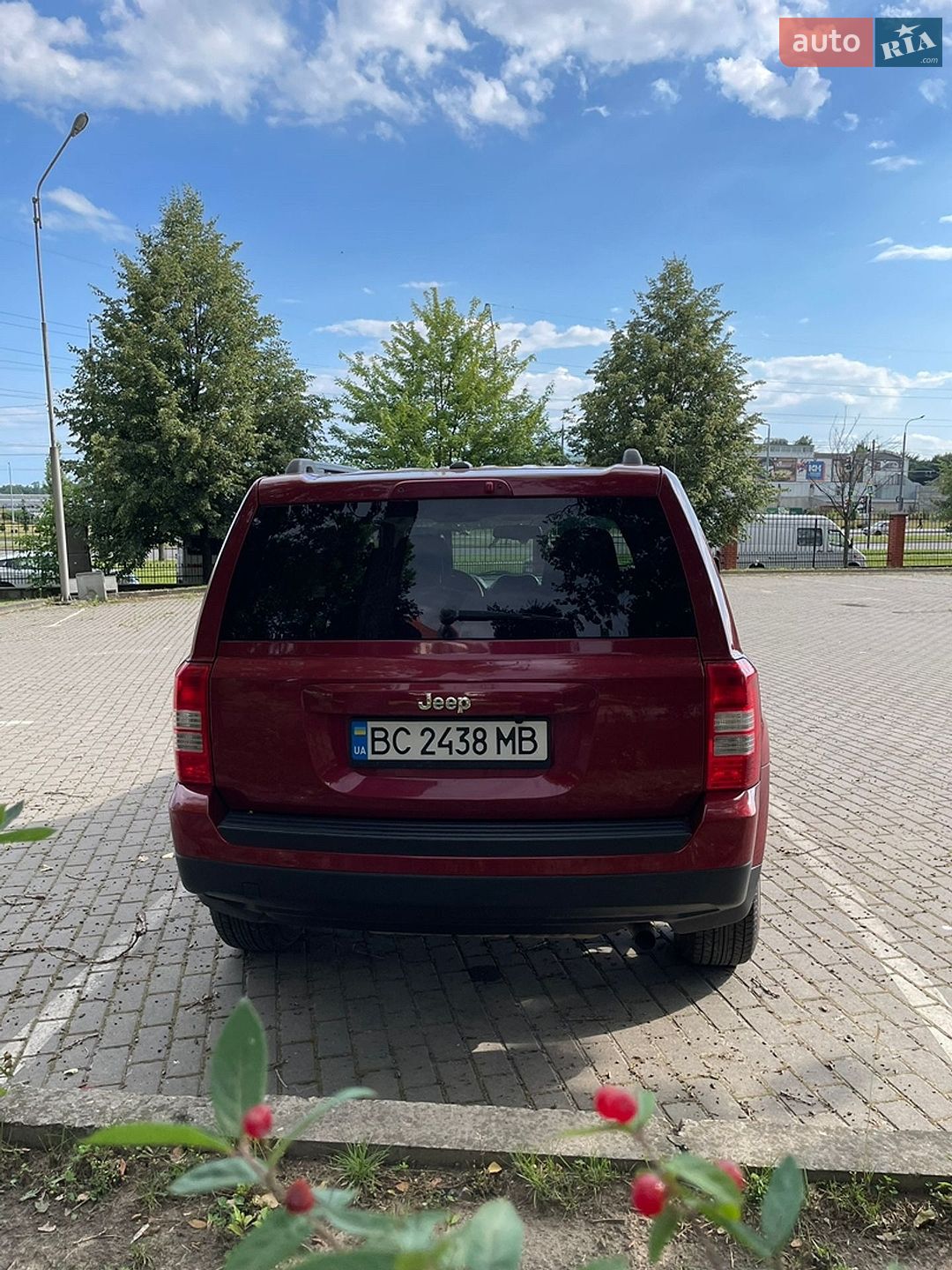 Jeep Patriot 2016 VIN 1C4NJPBAXGD811583 фото оголошення 3 з 14