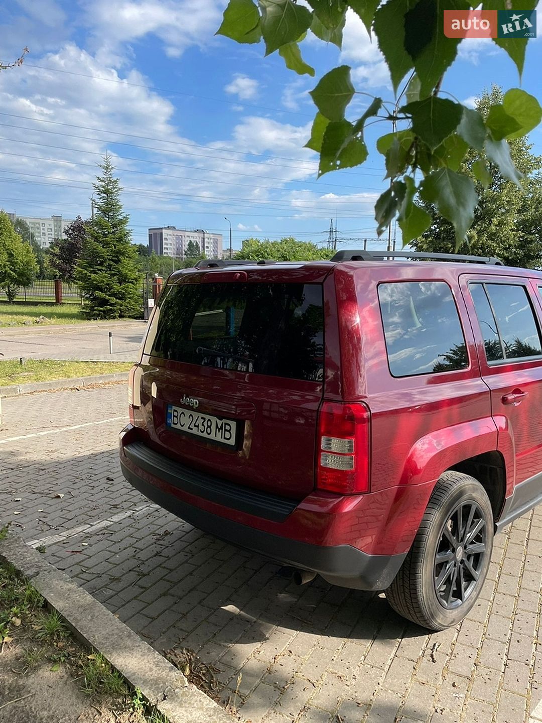 Jeep Patriot 2016 VIN 1C4NJPBAXGD811583 фото оголошення 4 з 14