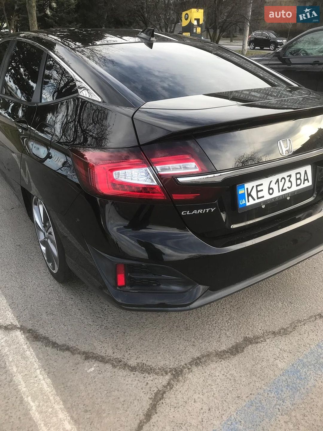 Honda Clarity 2019 VIN JHMZC5F18KC002672 фото оголошення 5 з 24