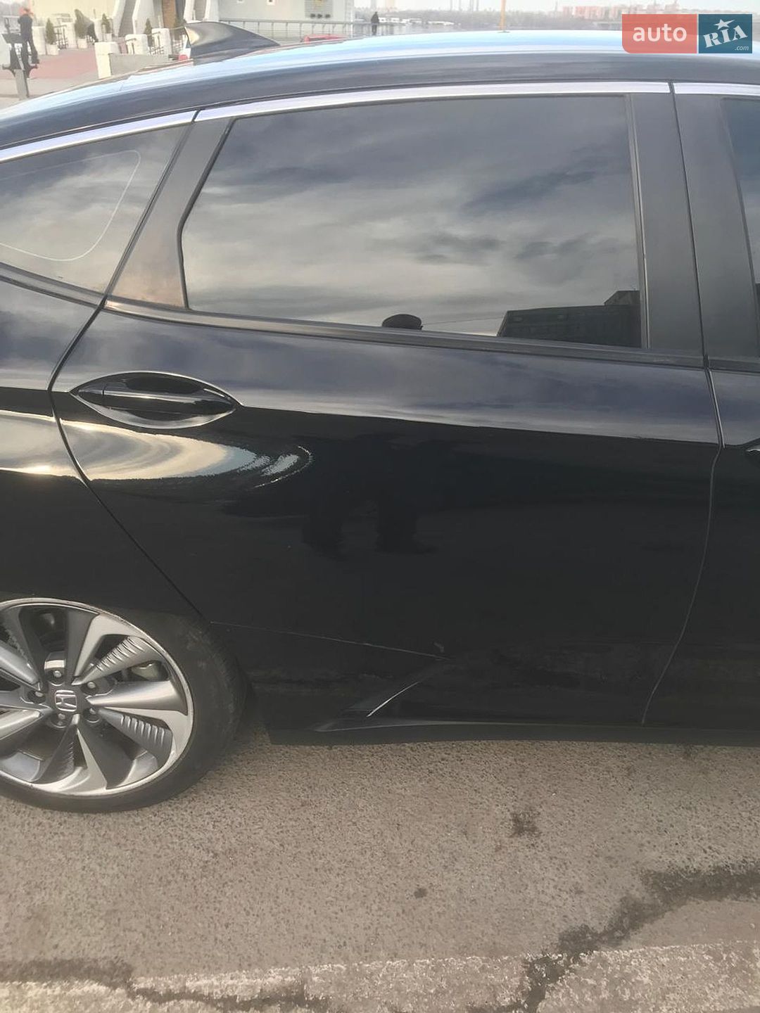 Honda Clarity 2019 VIN JHMZC5F18KC002672 фото оголошення 9 з 24